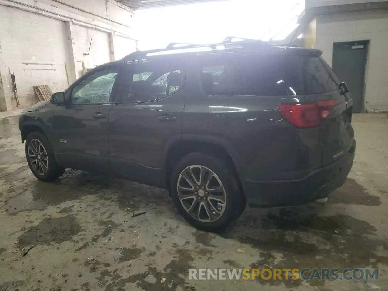 2 Photograph of a damaged car 1GKKNVLS2KZ254056 GMC ACADIA 2019