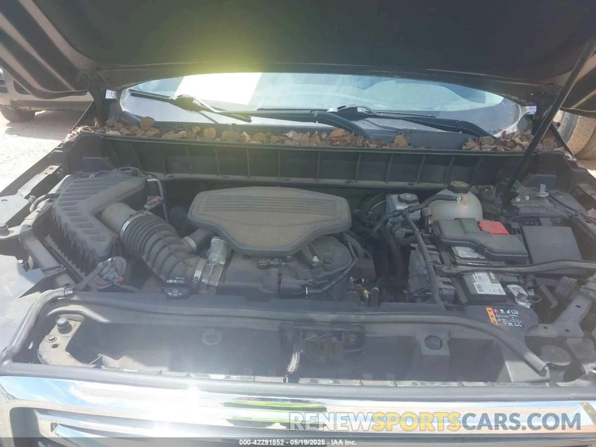 10 Photograph of a damaged car 1GKKNWLS5KZ139716 GMC ACADIA 2019