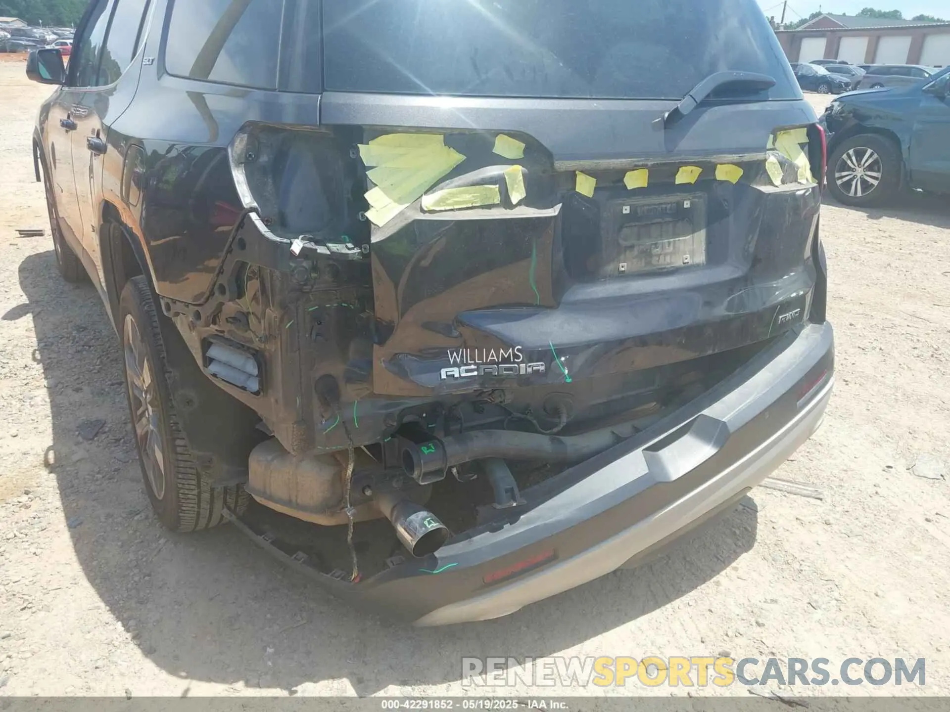 6 Photograph of a damaged car 1GKKNWLS5KZ139716 GMC ACADIA 2019