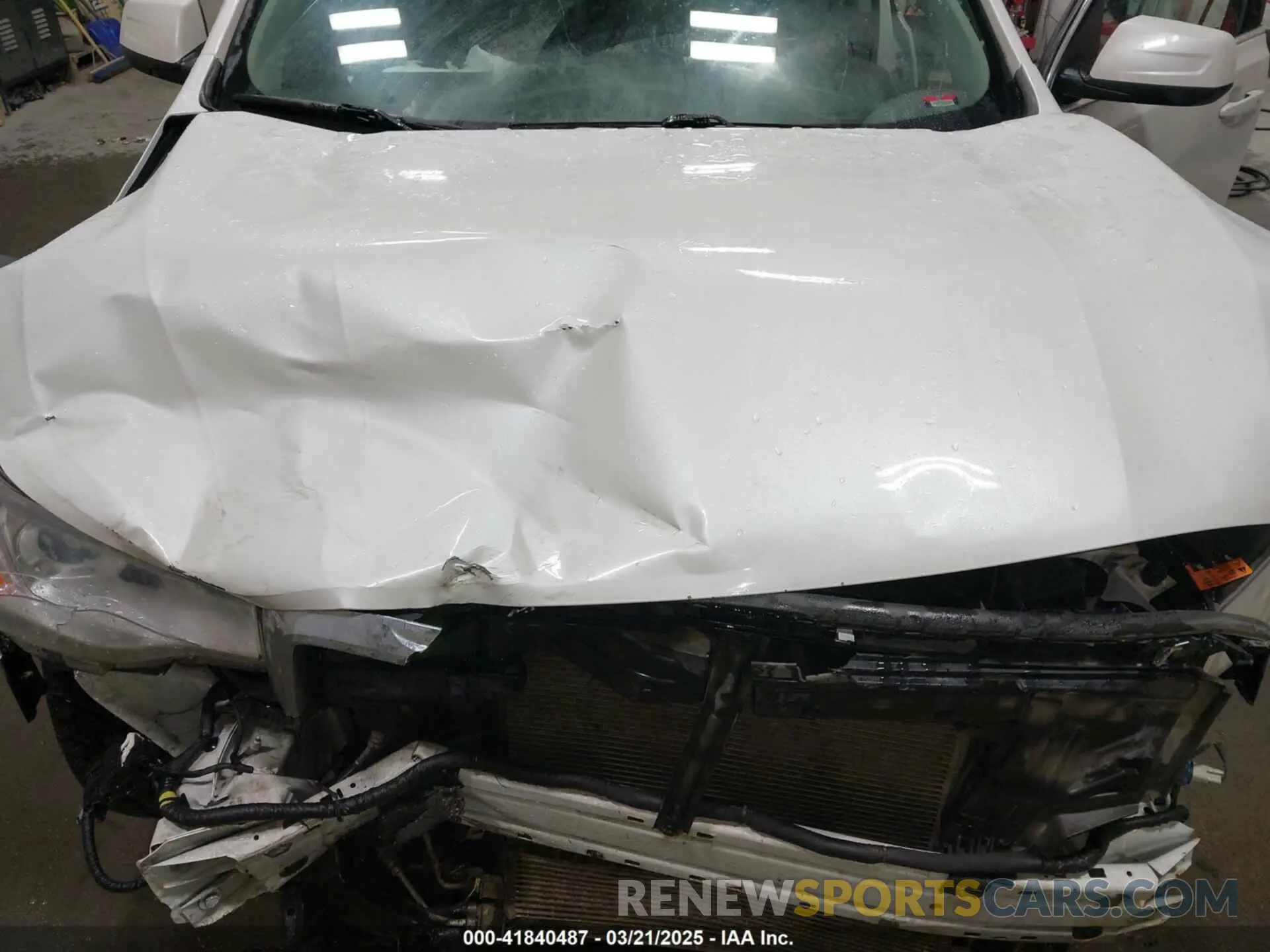 10 Photograph of a damaged car 1GKKNWLS6KZ161319 GMC ACADIA 2019