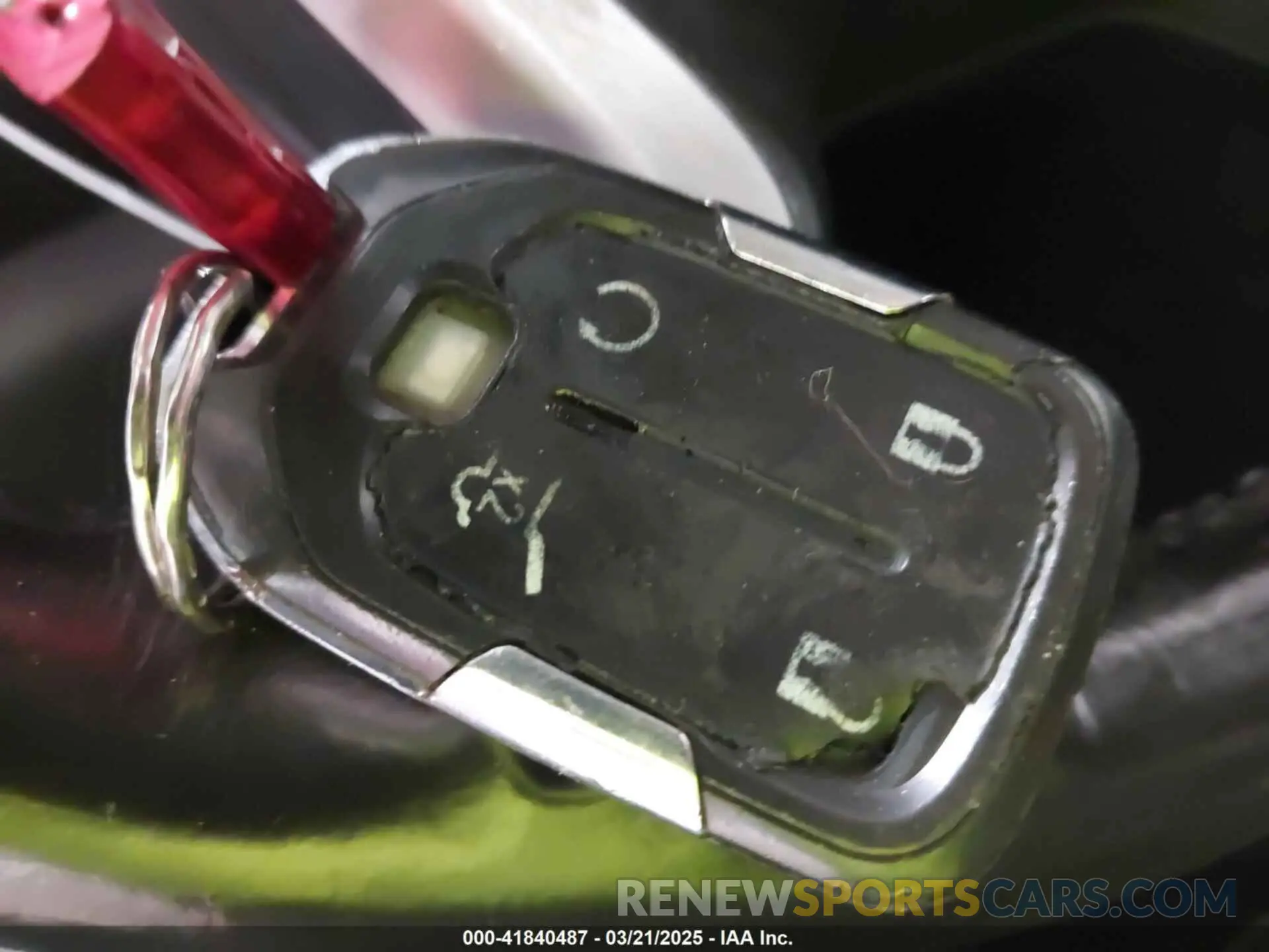11 Photograph of a damaged car 1GKKNWLS6KZ161319 GMC ACADIA 2019