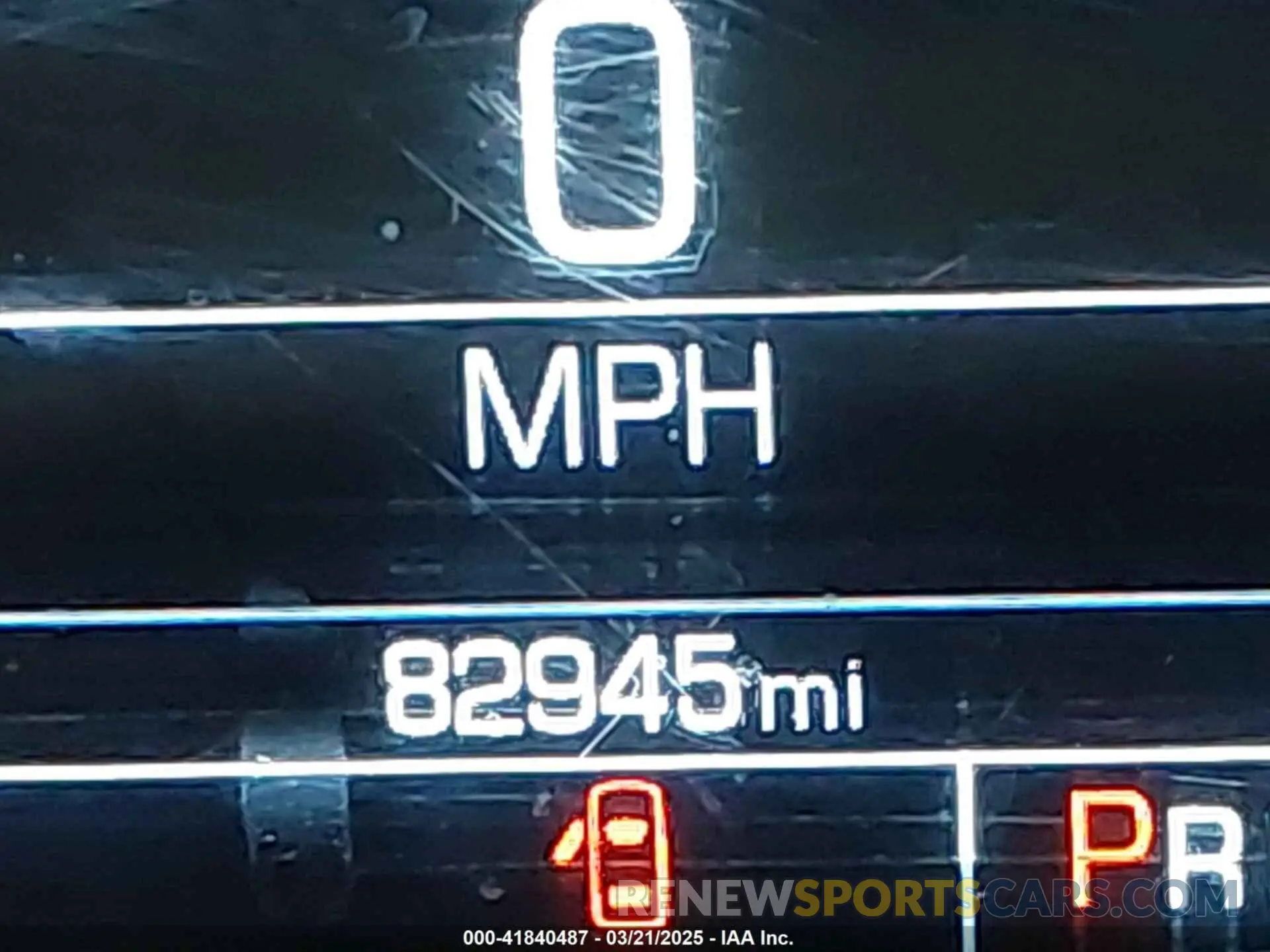 16 Photograph of a damaged car 1GKKNWLS6KZ161319 GMC ACADIA 2019