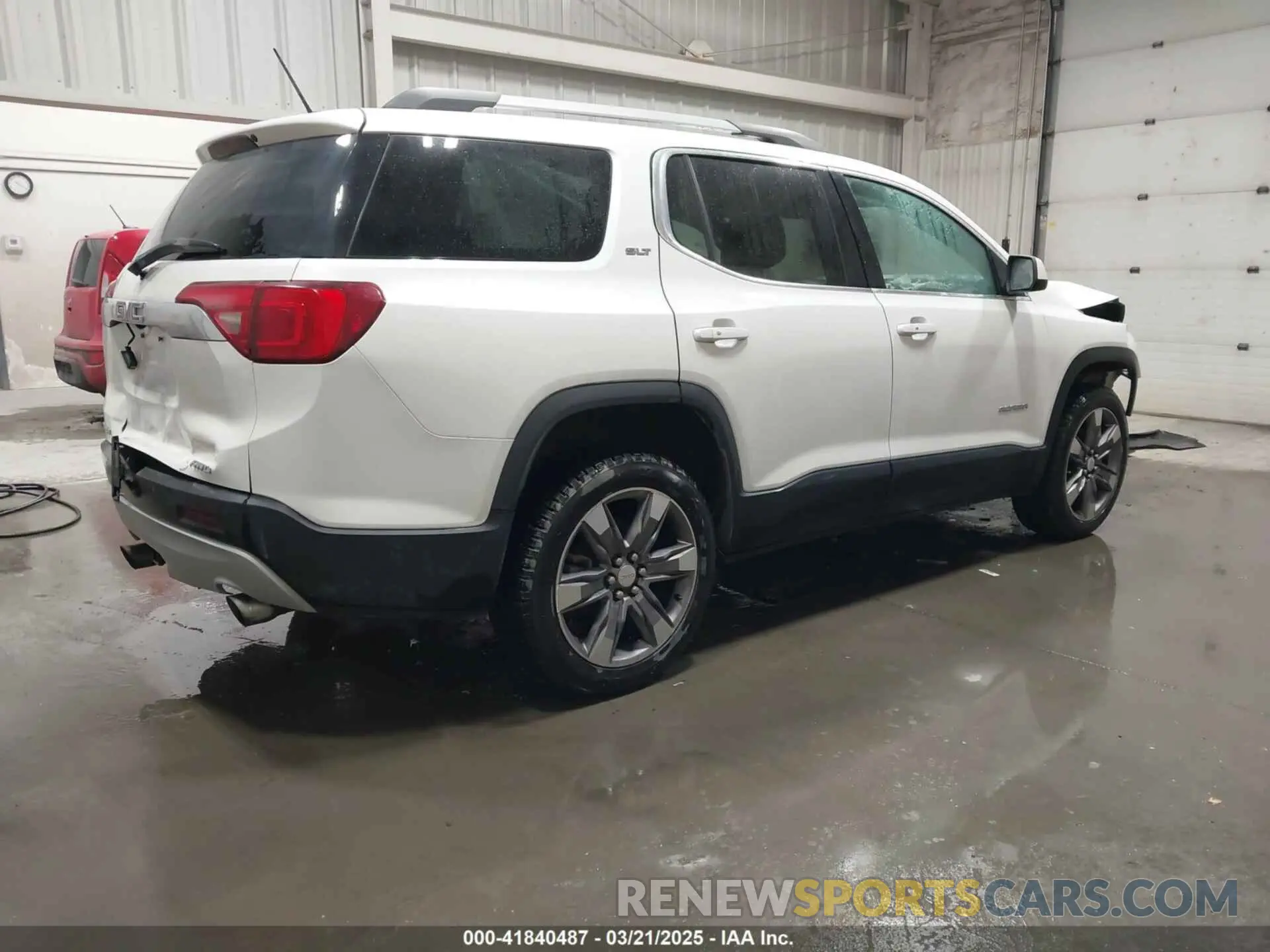 4 Photograph of a damaged car 1GKKNWLS6KZ161319 GMC ACADIA 2019