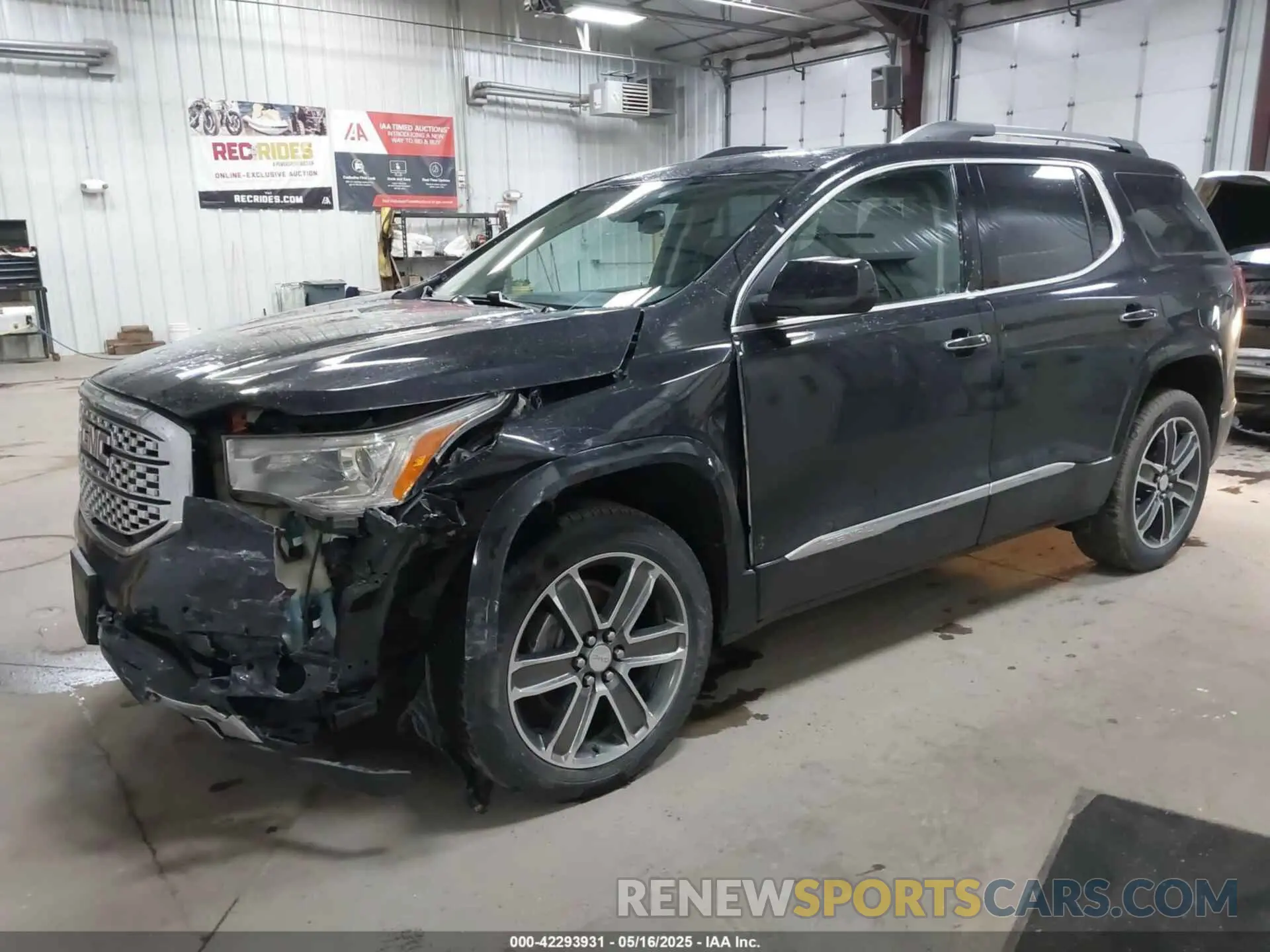 2 Photograph of a damaged car 1GKKNXLS0KZ112252 GMC ACADIA 2019