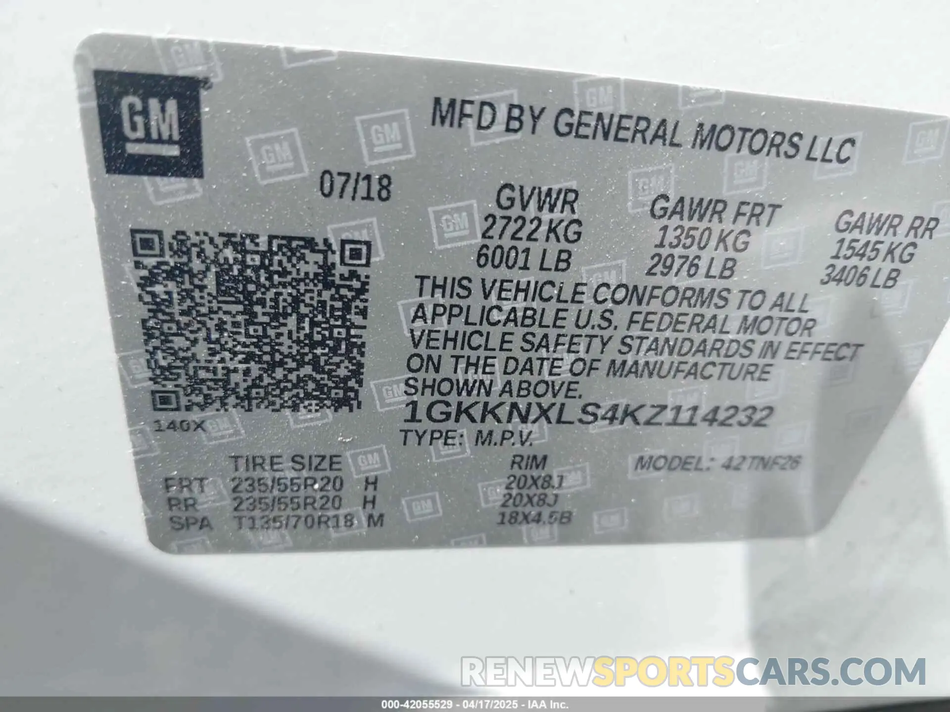9 Photograph of a damaged car 1GKKNXLS4KZ114232 GMC ACADIA 2019