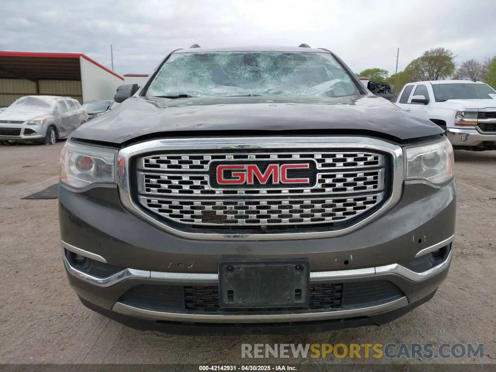 13 Photograph of a damaged car 1GKKNXLS4KZ137980 GMC ACADIA 2019