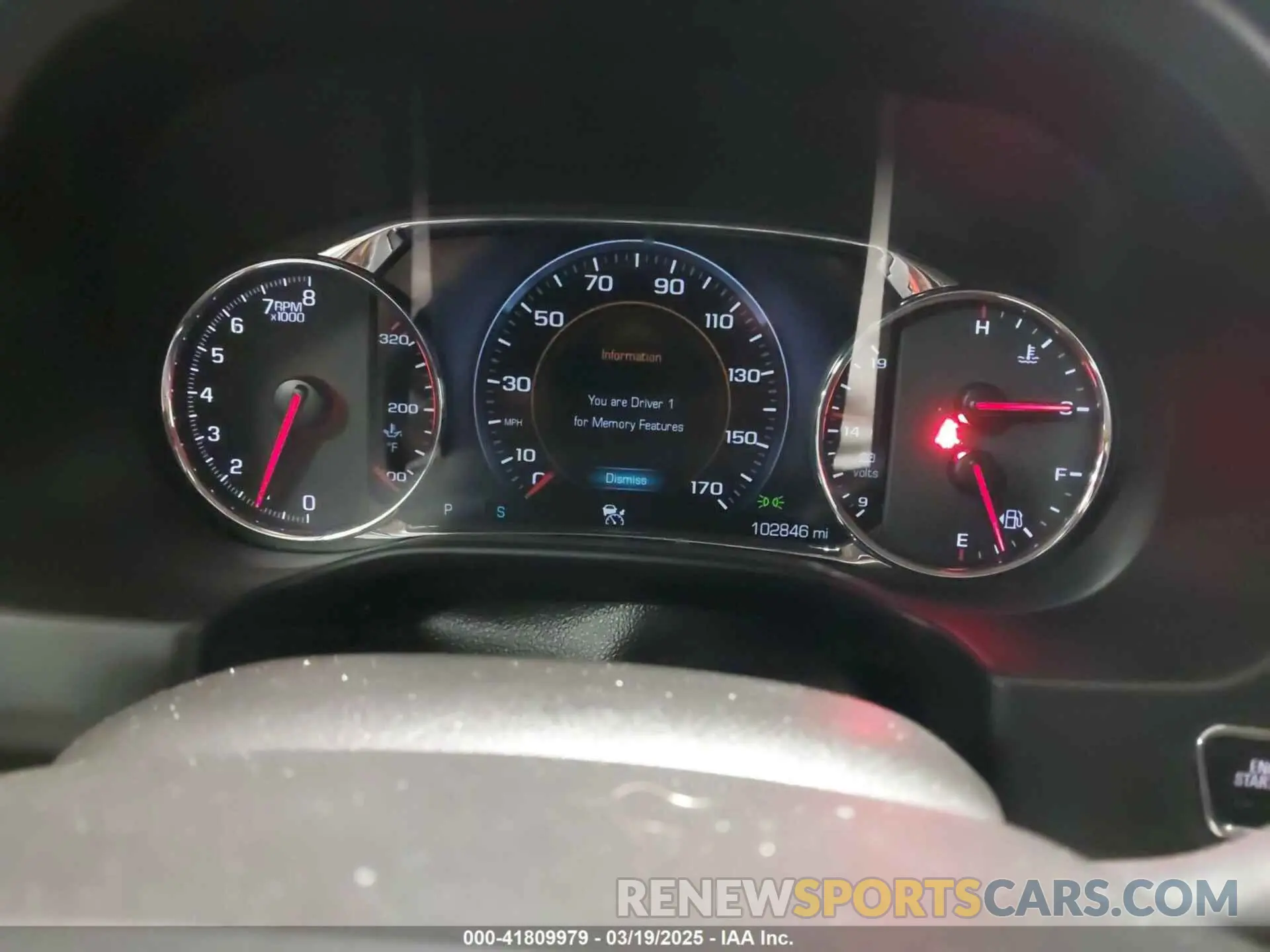 7 Photograph of a damaged car 1GKKNXLS5KZ230295 GMC ACADIA 2019
