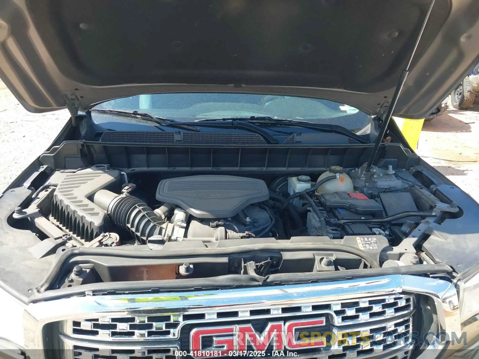 10 Photograph of a damaged car 1GKKNXLS6KZ194861 GMC ACADIA 2019