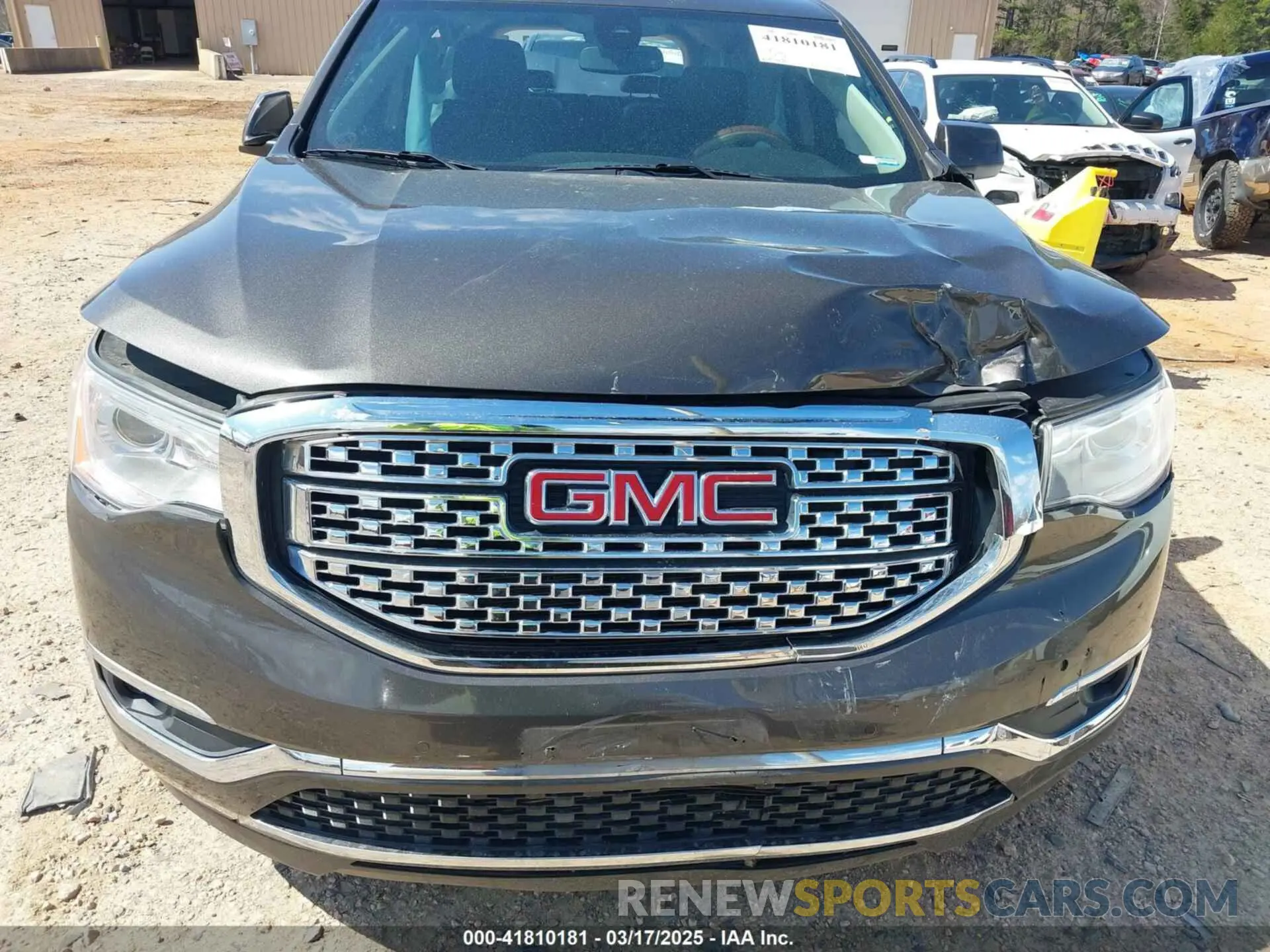 6 Photograph of a damaged car 1GKKNXLS6KZ194861 GMC ACADIA 2019