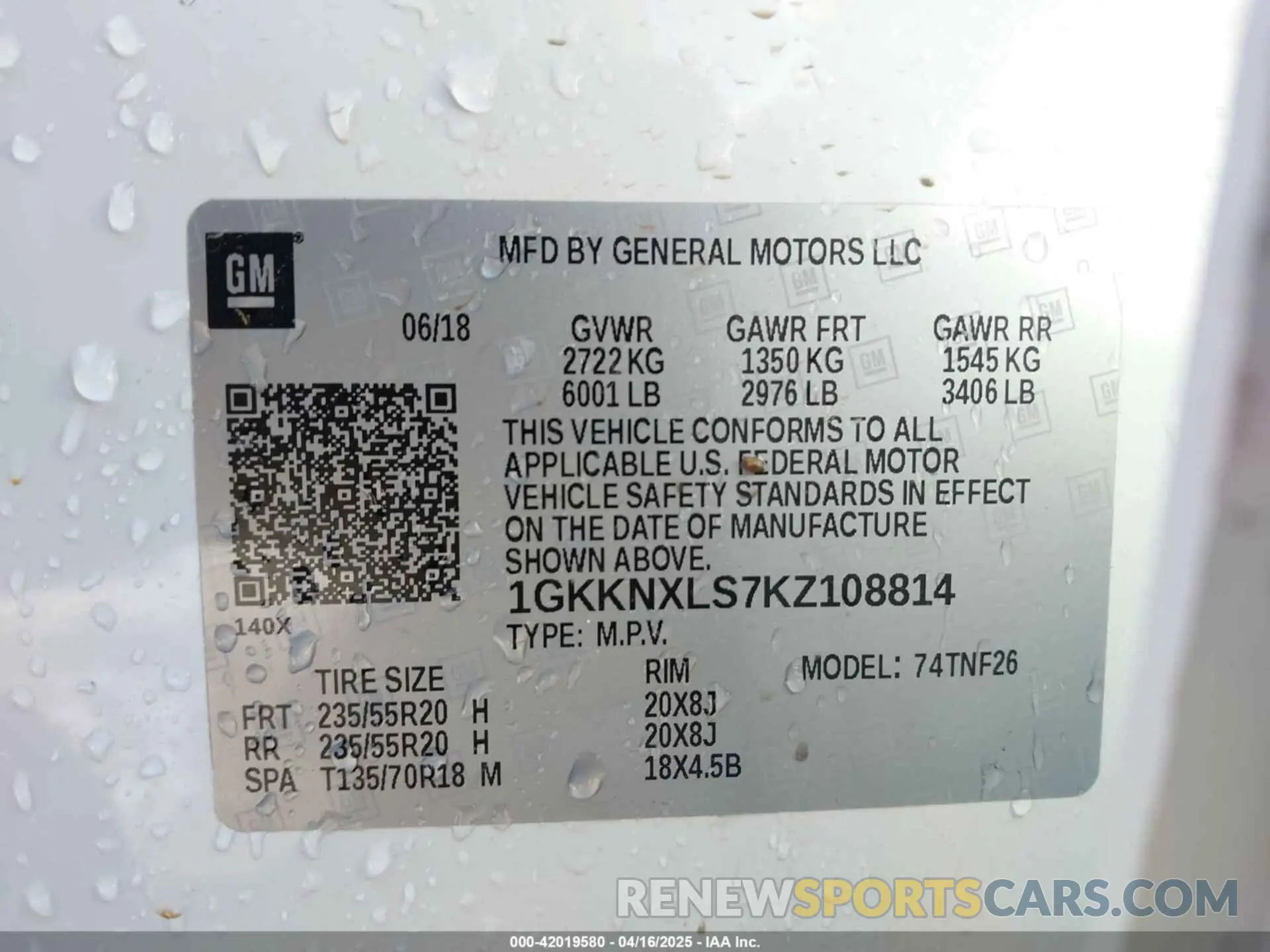 9 Photograph of a damaged car 1GKKNXLS7KZ108814 GMC ACADIA 2019