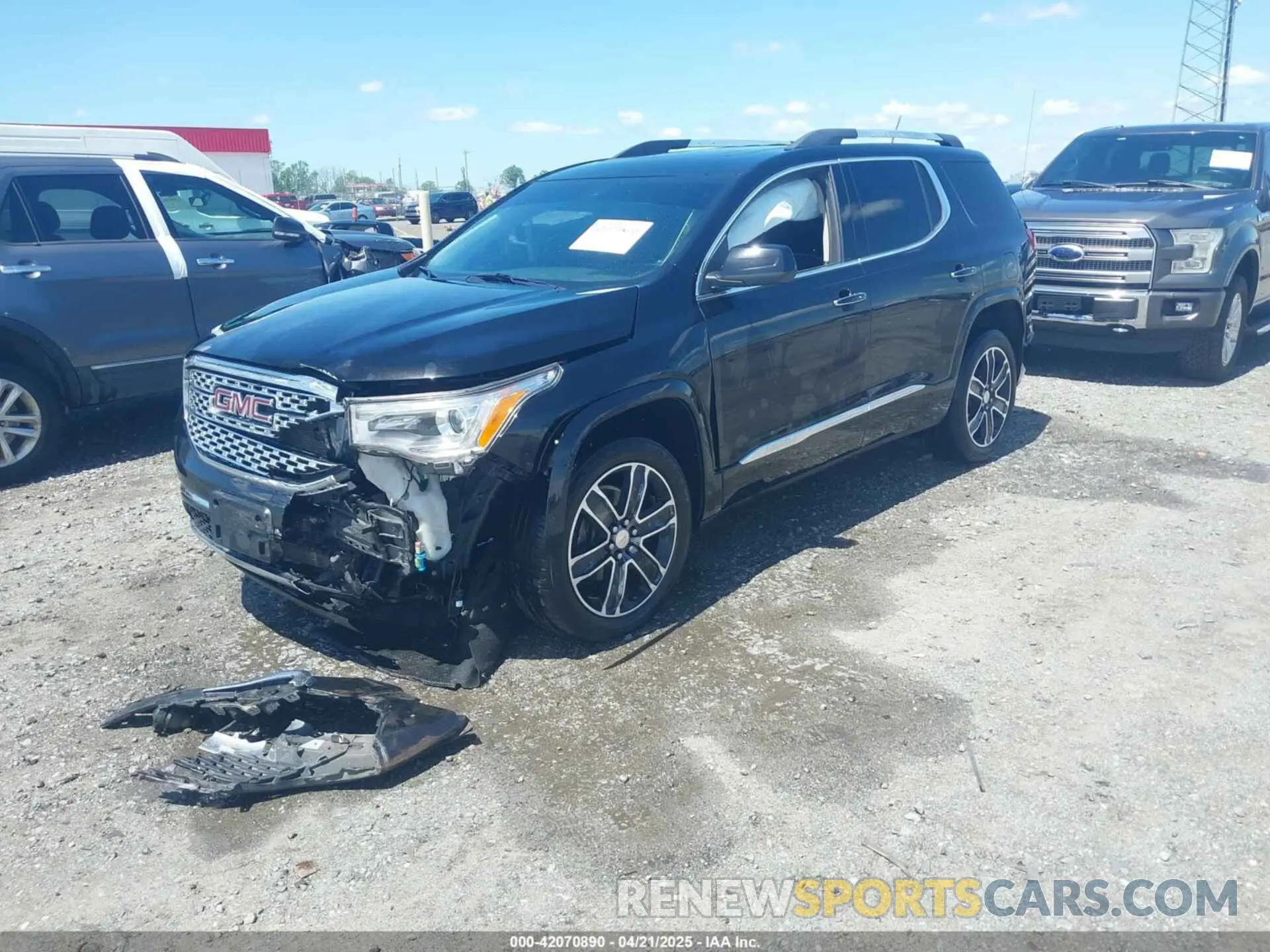 2 Photograph of a damaged car 1GKKNXLS7KZ226863 GMC ACADIA 2019