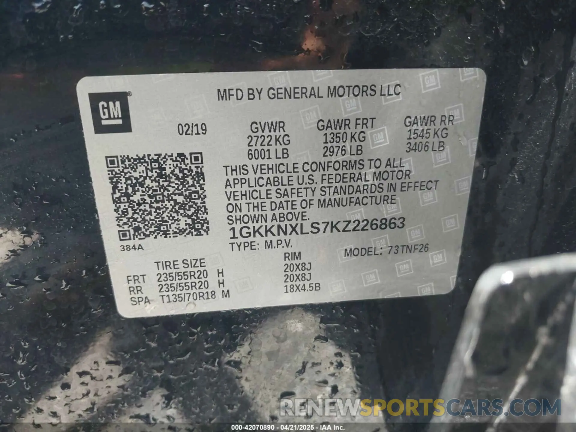 9 Photograph of a damaged car 1GKKNXLS7KZ226863 GMC ACADIA 2019