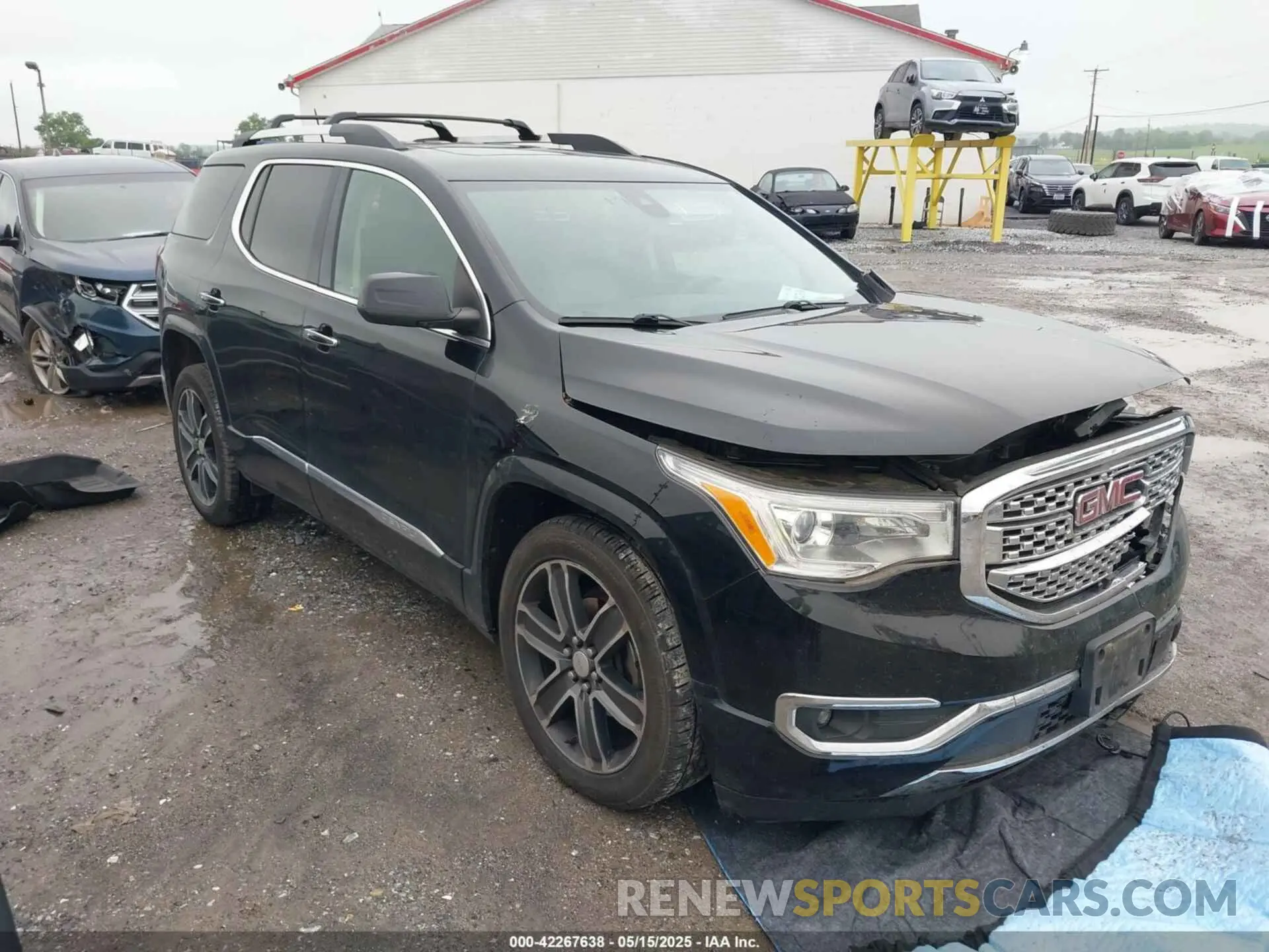 1 Photograph of a damaged car 1GKKNXLSXKZ100397 GMC ACADIA 2019