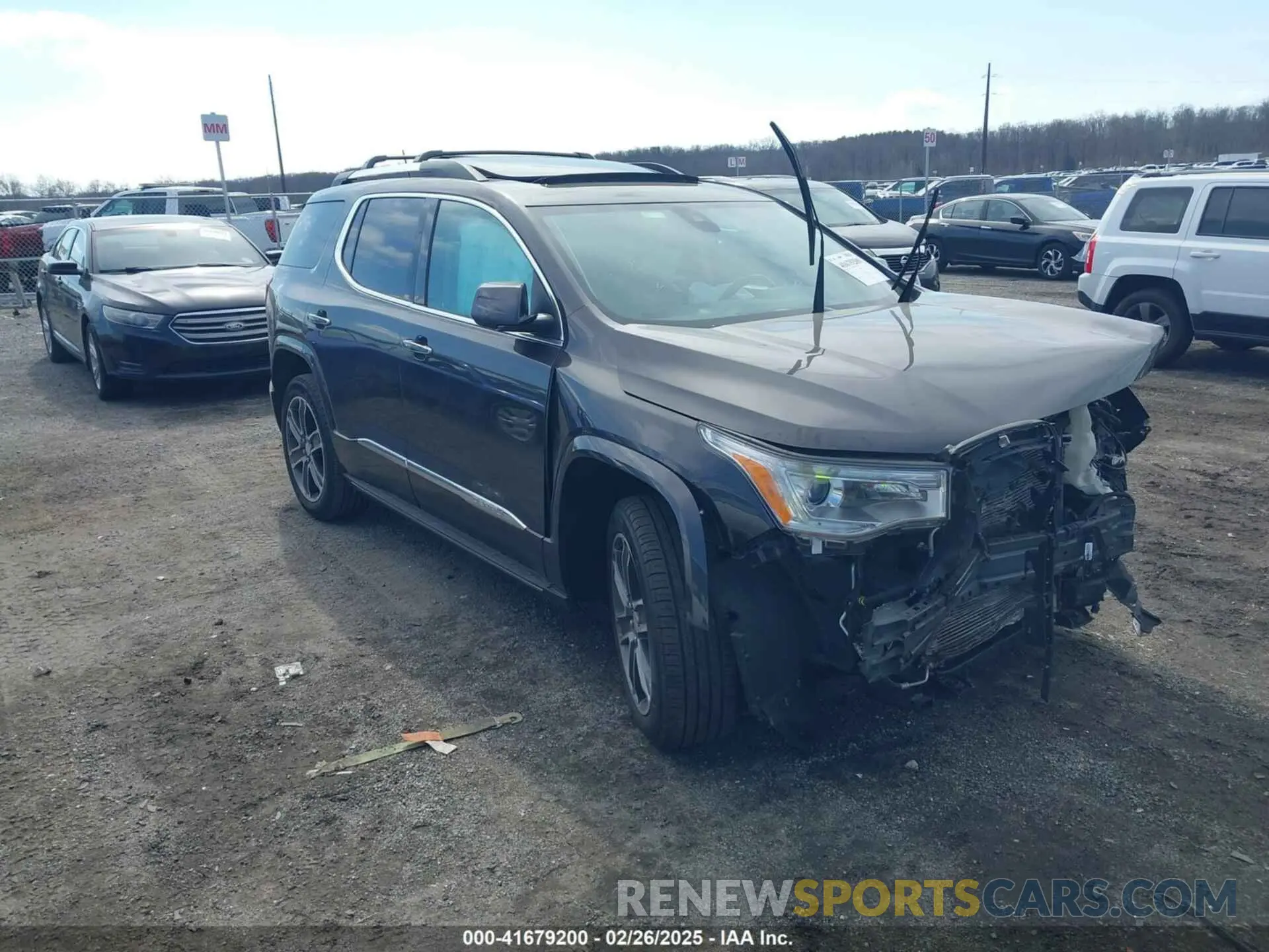 1 Photograph of a damaged car 1GKKNXLSXKZ114736 GMC ACADIA 2019