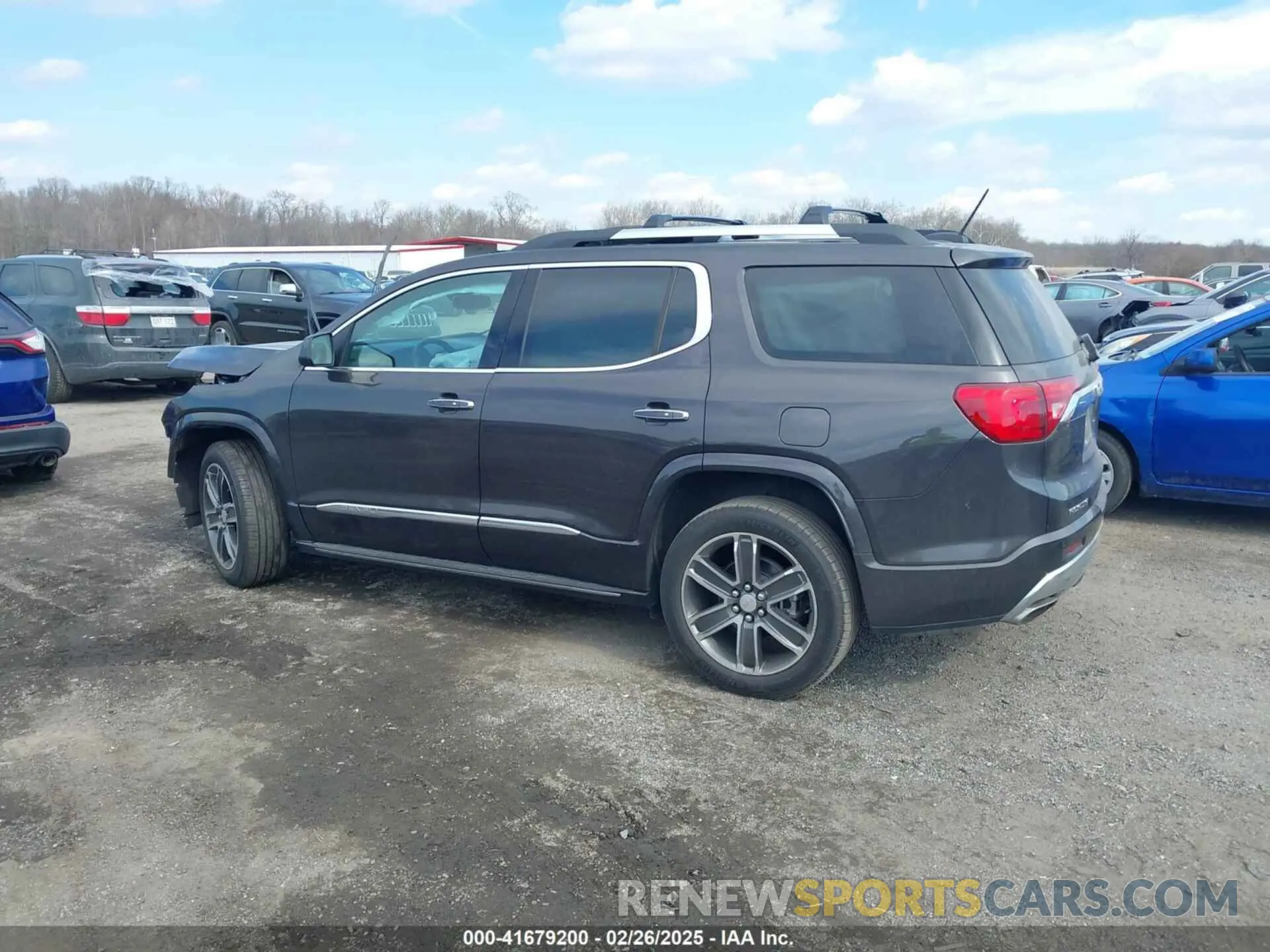 13 Photograph of a damaged car 1GKKNXLSXKZ114736 GMC ACADIA 2019