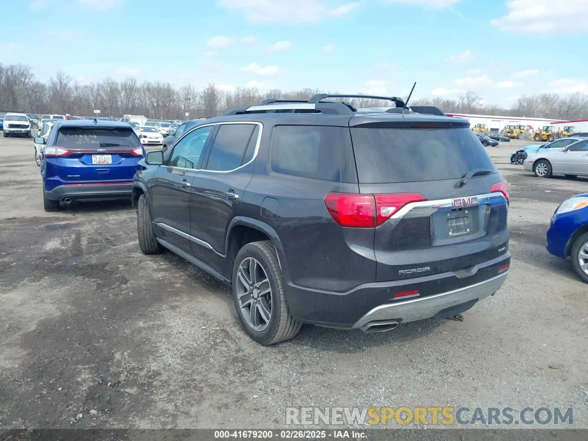 3 Photograph of a damaged car 1GKKNXLSXKZ114736 GMC ACADIA 2019