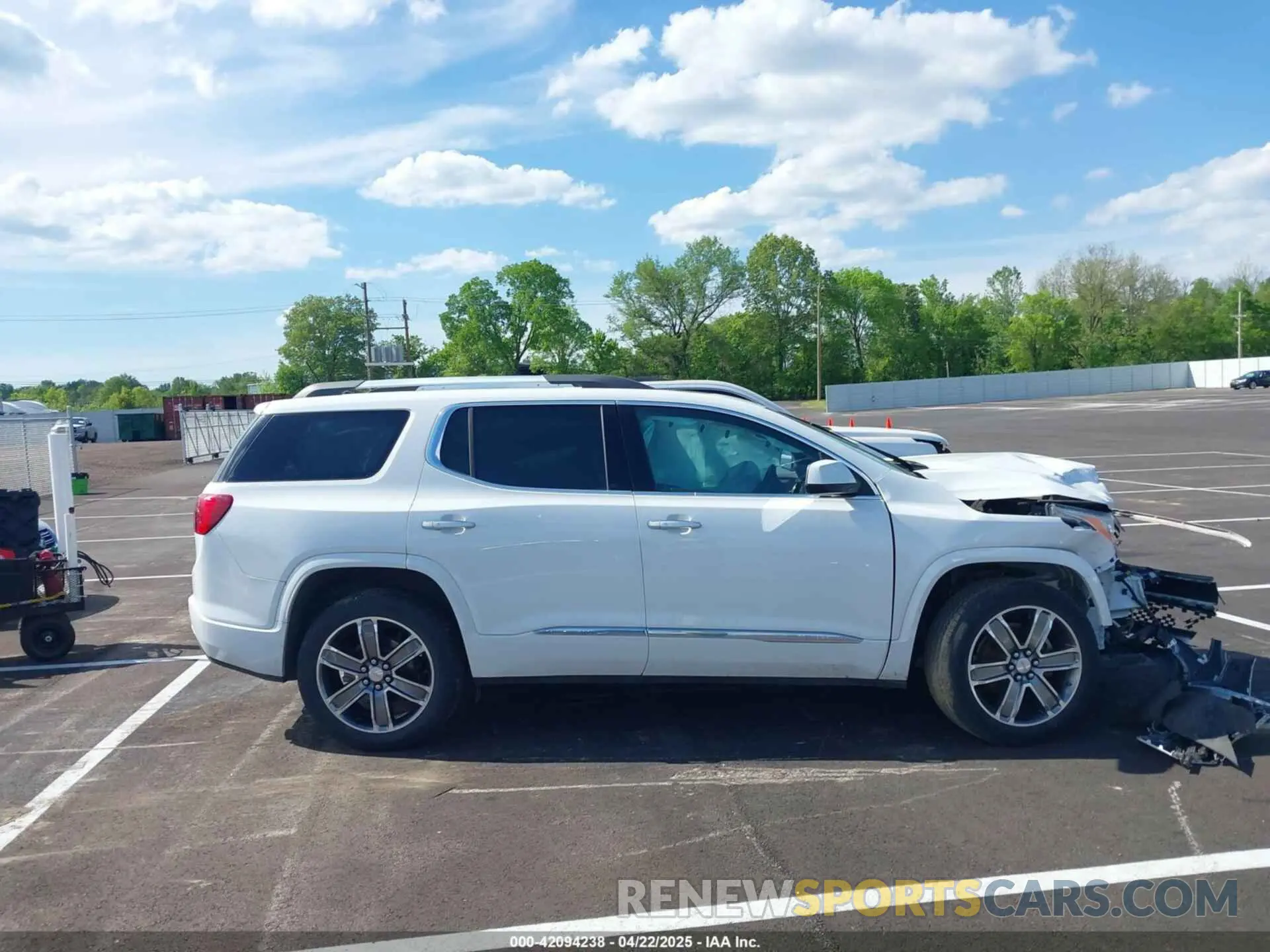 12 Photograph of a damaged car 1GKKNXLSXKZ238084 GMC ACADIA 2019