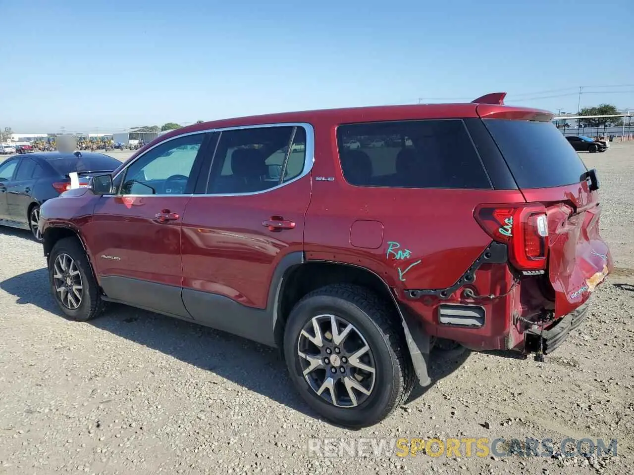 2 Photograph of a damaged car 1GKKNKLA2LZ226216 GMC ACADIA 2020