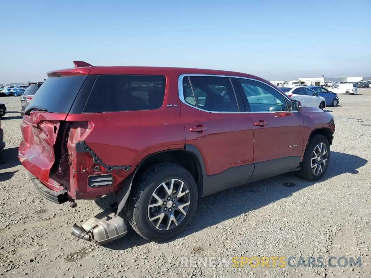 3 Photograph of a damaged car 1GKKNKLA2LZ226216 GMC ACADIA 2020
