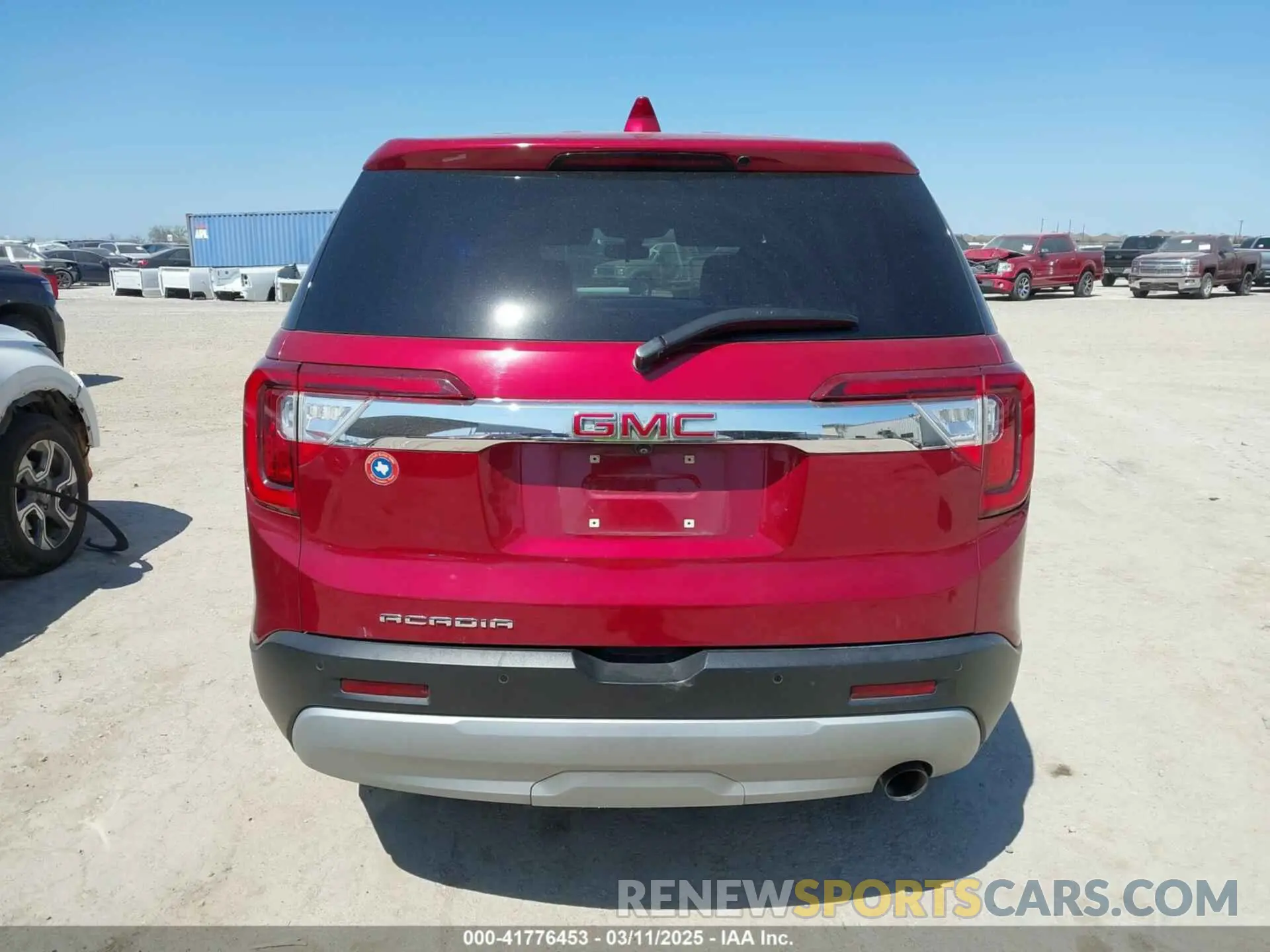 16 Photograph of a damaged car 1GKKNKLA4LZ166973 GMC ACADIA 2020