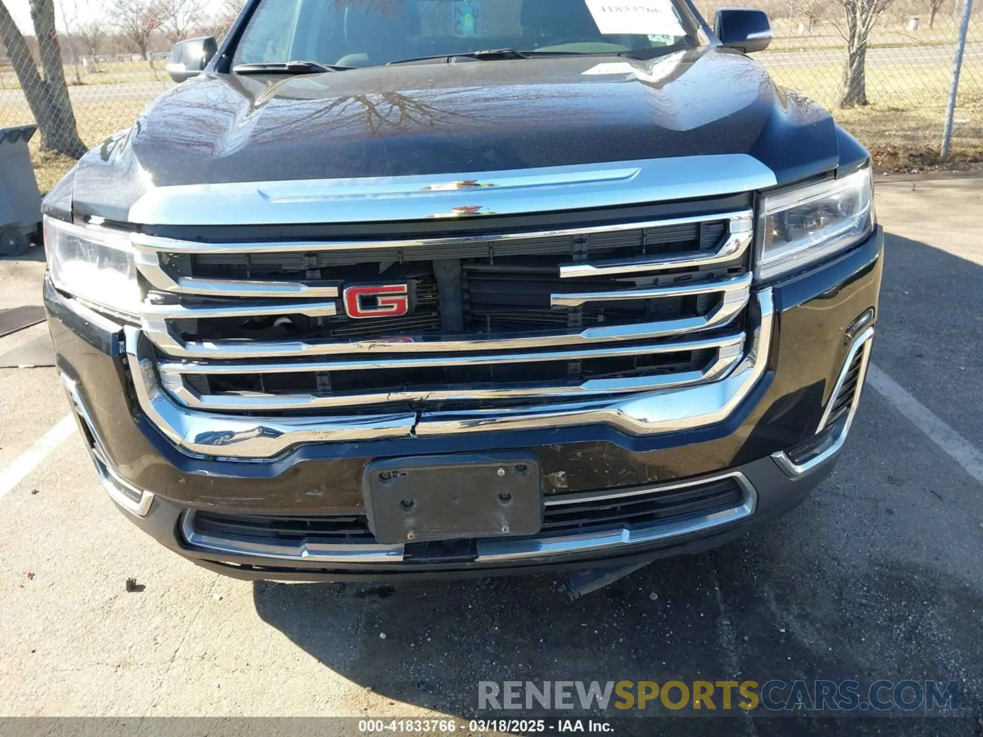 6 Photograph of a damaged car 1GKKNKLA4LZ181585 GMC ACADIA 2020