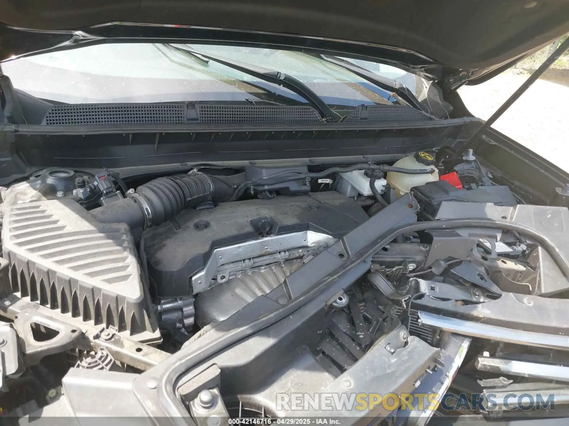 10 Photograph of a damaged car 1GKKNKLA4LZ223060 GMC ACADIA 2020