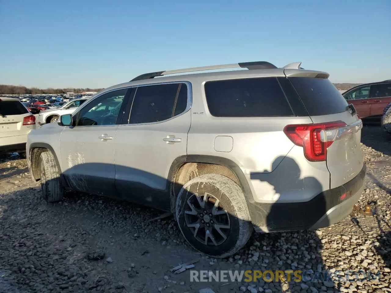 2 Photograph of a damaged car 1GKKNKLA5LZ215517 GMC ACADIA 2020