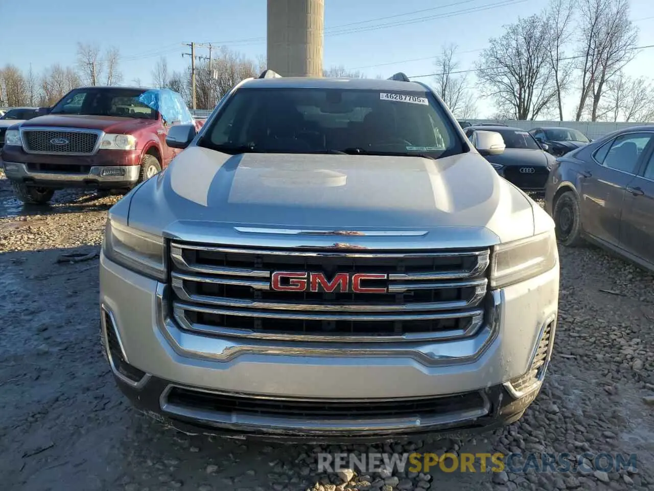 5 Photograph of a damaged car 1GKKNKLA5LZ215517 GMC ACADIA 2020