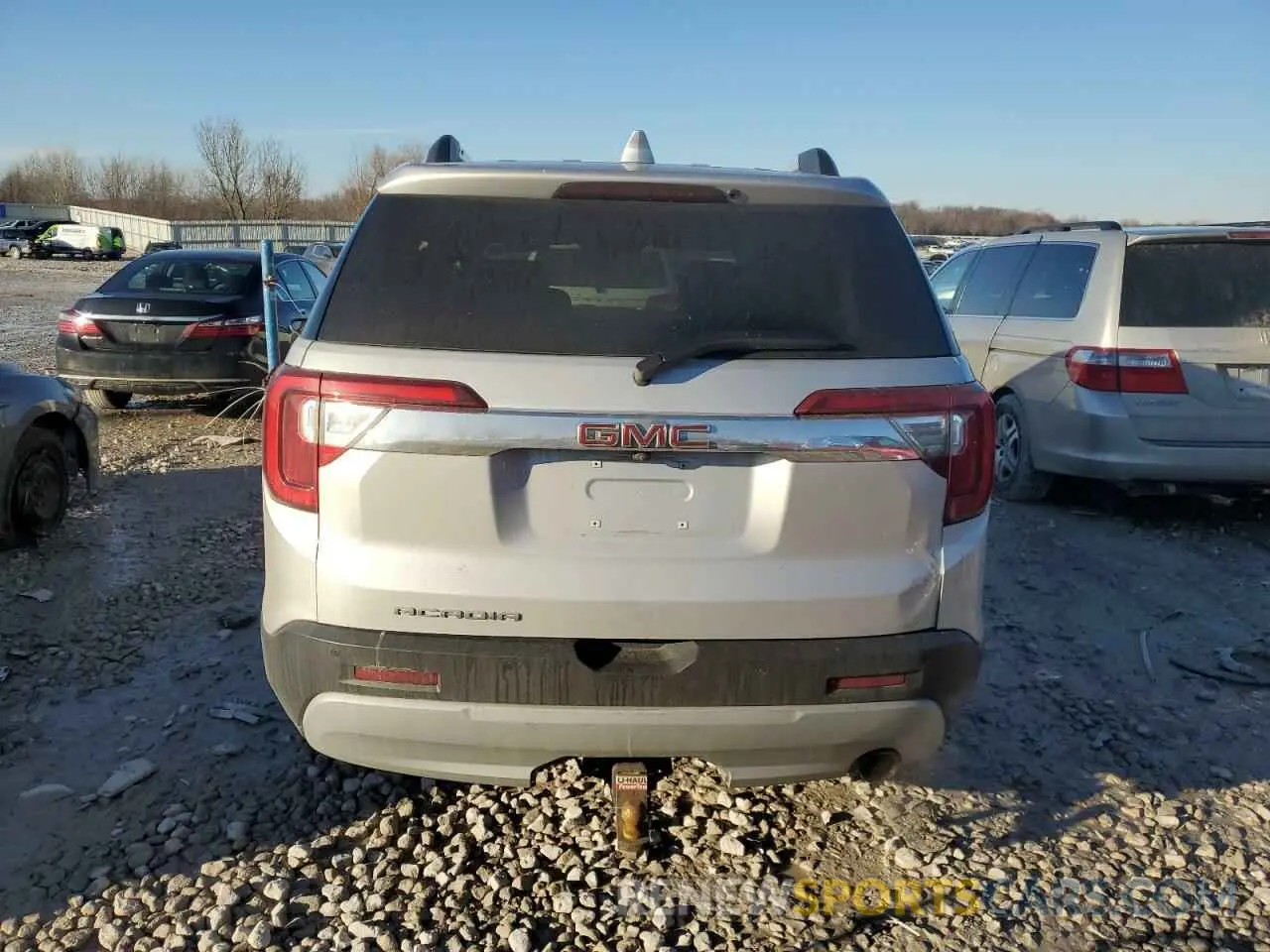6 Photograph of a damaged car 1GKKNKLA5LZ215517 GMC ACADIA 2020