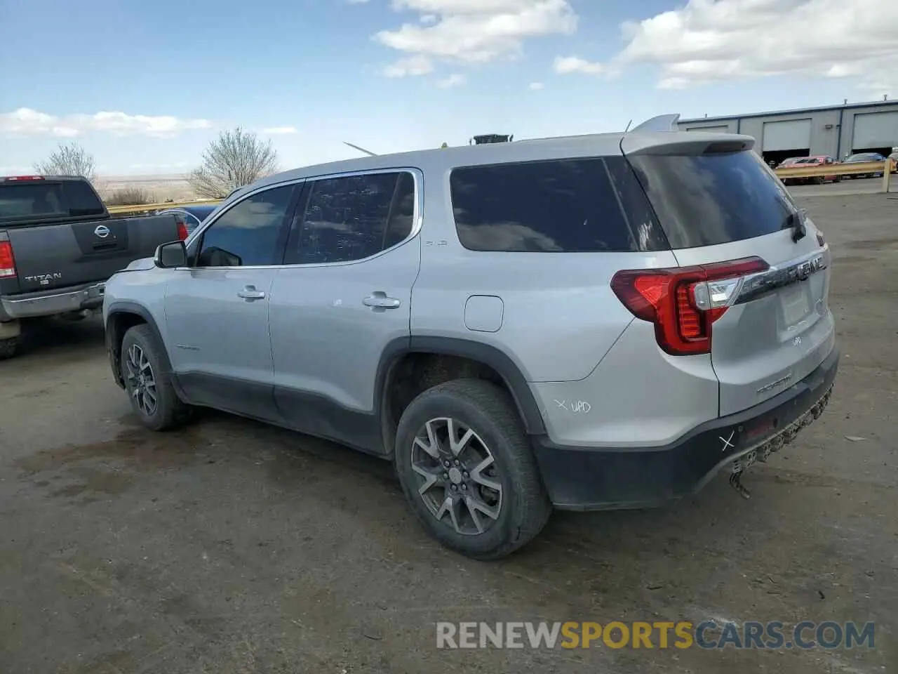 2 Photograph of a damaged car 1GKKNKLA7LZ229743 GMC ACADIA 2020