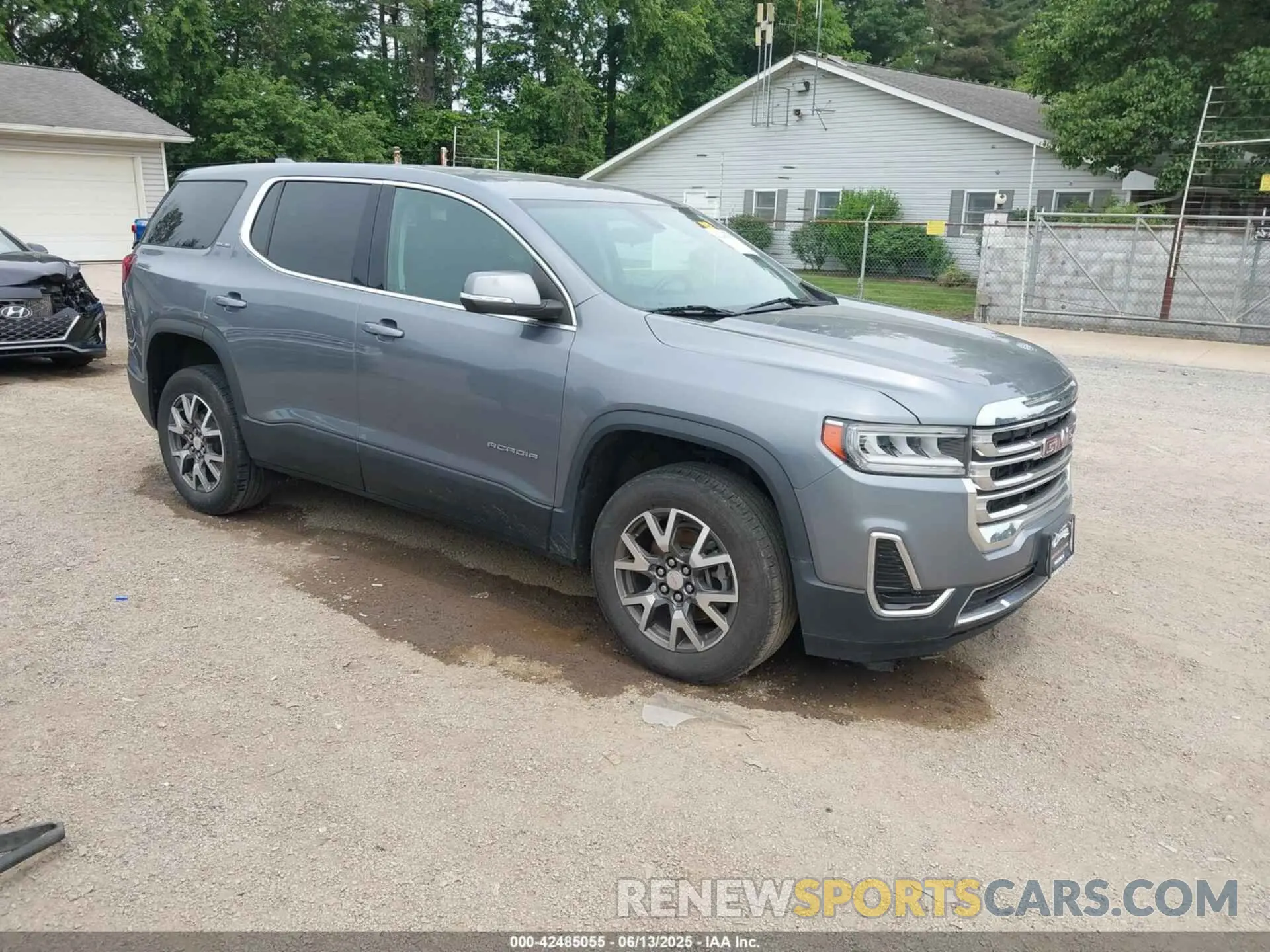 1 Photograph of a damaged car 1GKKNKLA8LZ153059 GMC ACADIA 2020