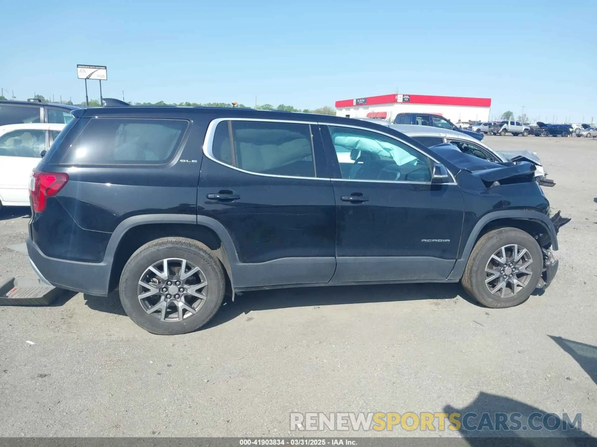 12 Photograph of a damaged car 1GKKNKLAXLZ210734 GMC ACADIA 2020
