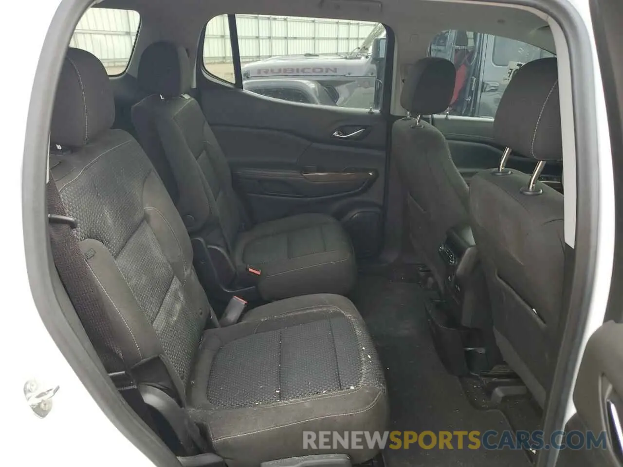 11 Photograph of a damaged car 1GKKNKLS3LZ113299 GMC ACADIA 2020