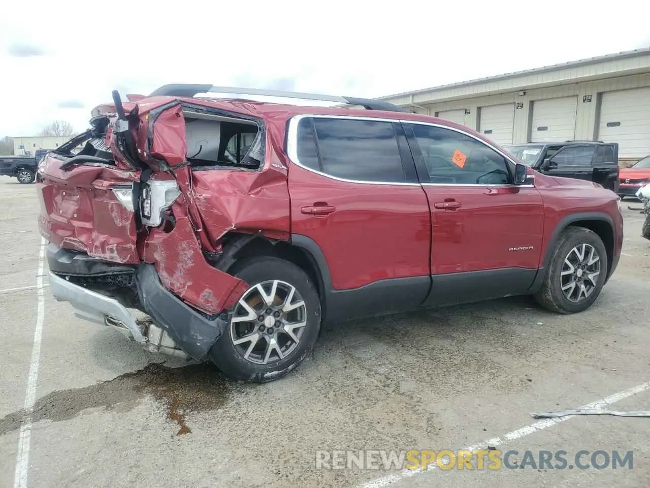 3 Photograph of a damaged car 1GKKNKLS3LZ200863 GMC ACADIA 2020