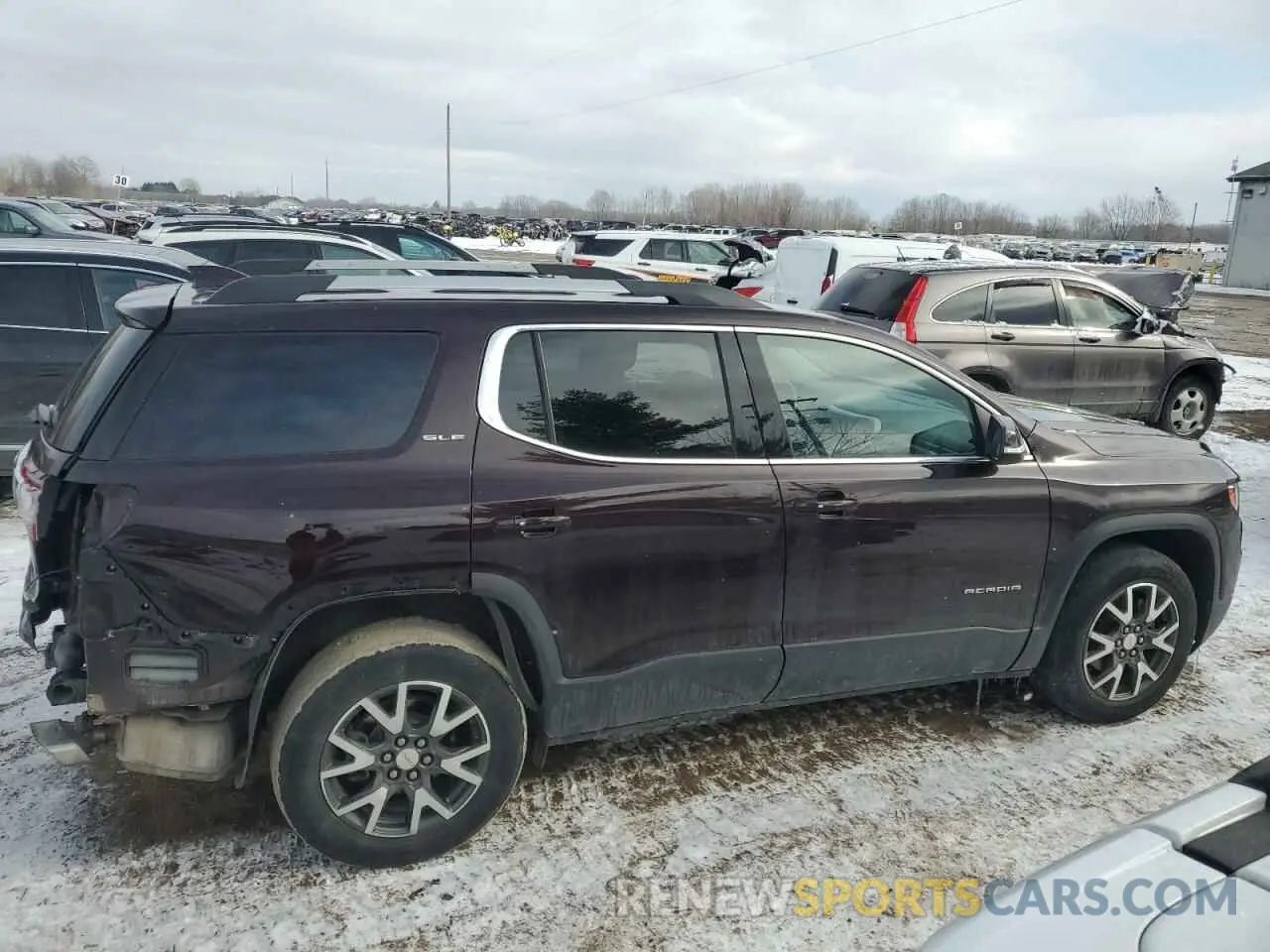 3 Photograph of a damaged car 1GKKNKLS4LZ212035 GMC ACADIA 2020