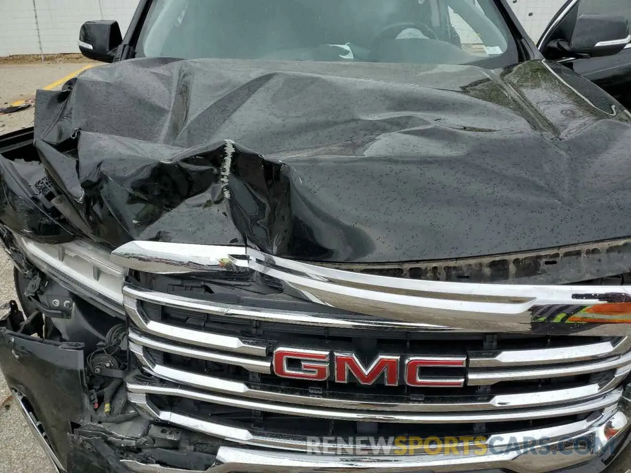 13 Photograph of a damaged car 1GKKNKLS7LZ141347 GMC ACADIA 2020