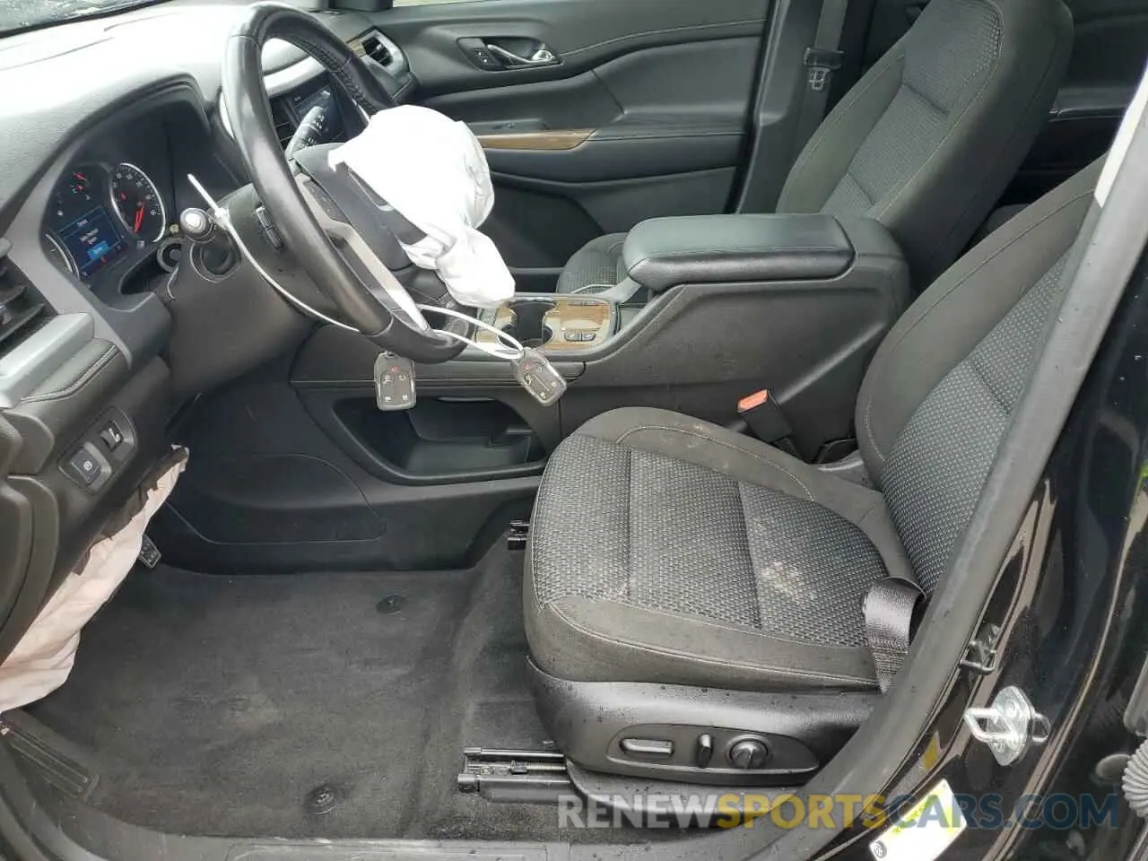 7 Photograph of a damaged car 1GKKNKLS7LZ141347 GMC ACADIA 2020