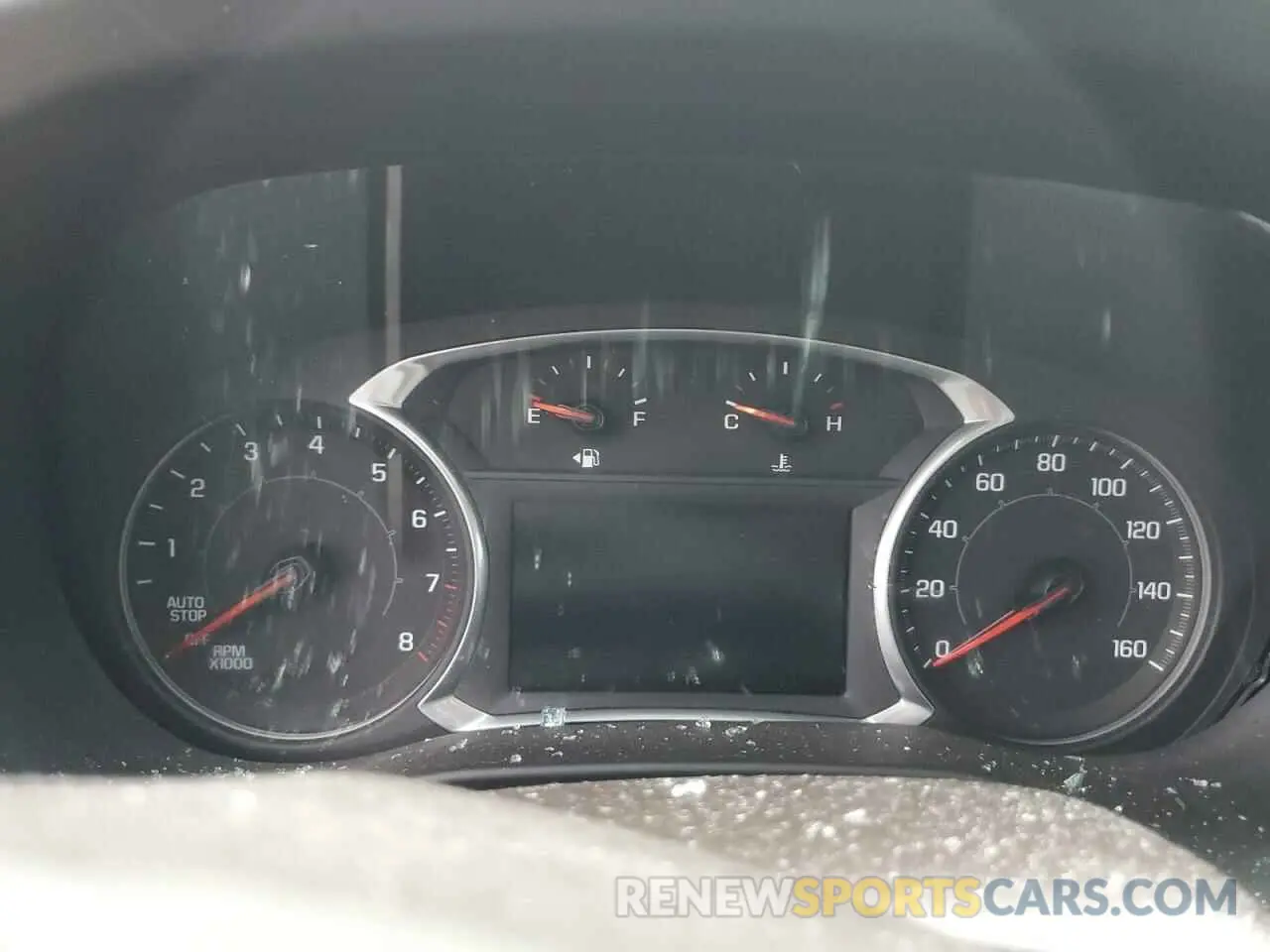9 Photograph of a damaged car 1GKKNKLS9LZ163527 GMC ACADIA 2020