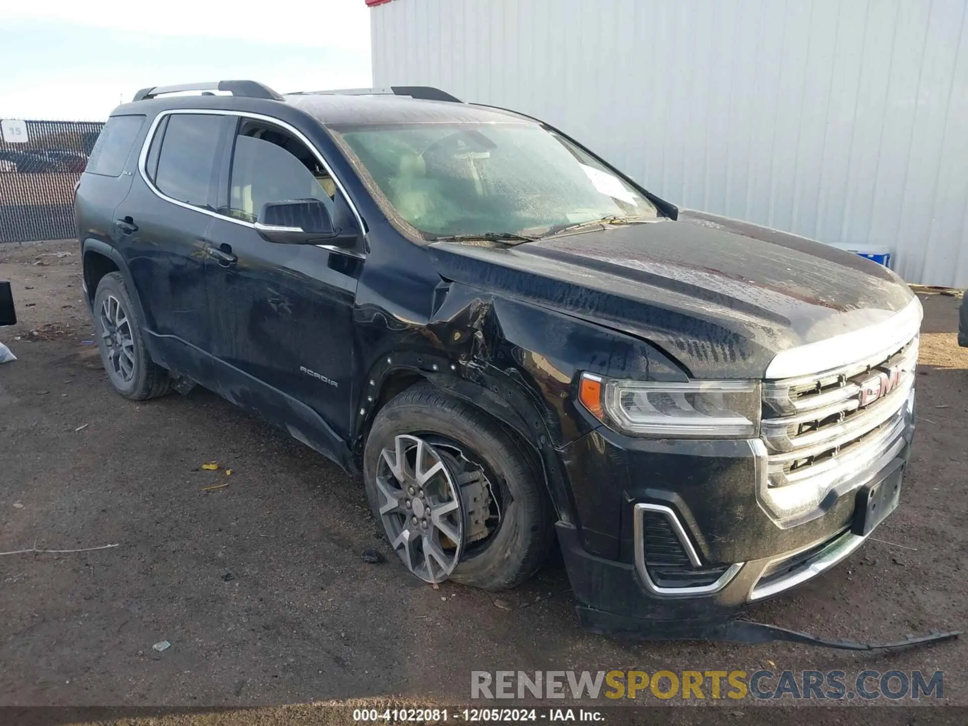 1 Photograph of a damaged car 1GKKNKLS9LZ167738 GMC ACADIA 2020