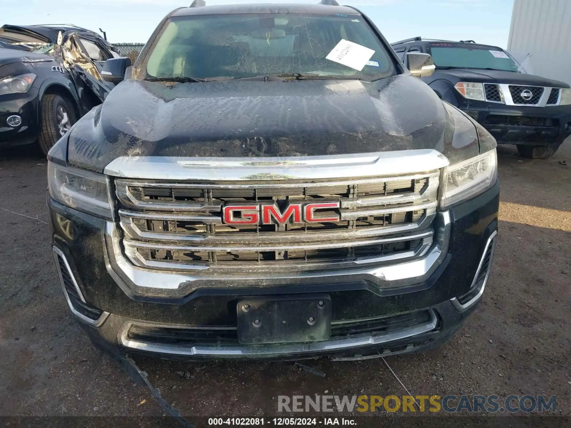 12 Photograph of a damaged car 1GKKNKLS9LZ167738 GMC ACADIA 2020