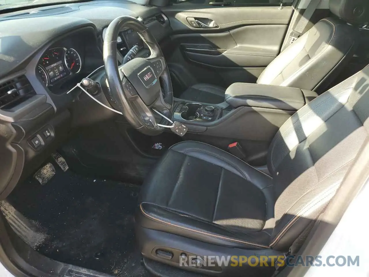 7 Photograph of a damaged car 1GKKNLLS1LZ144105 GMC ACADIA 2020