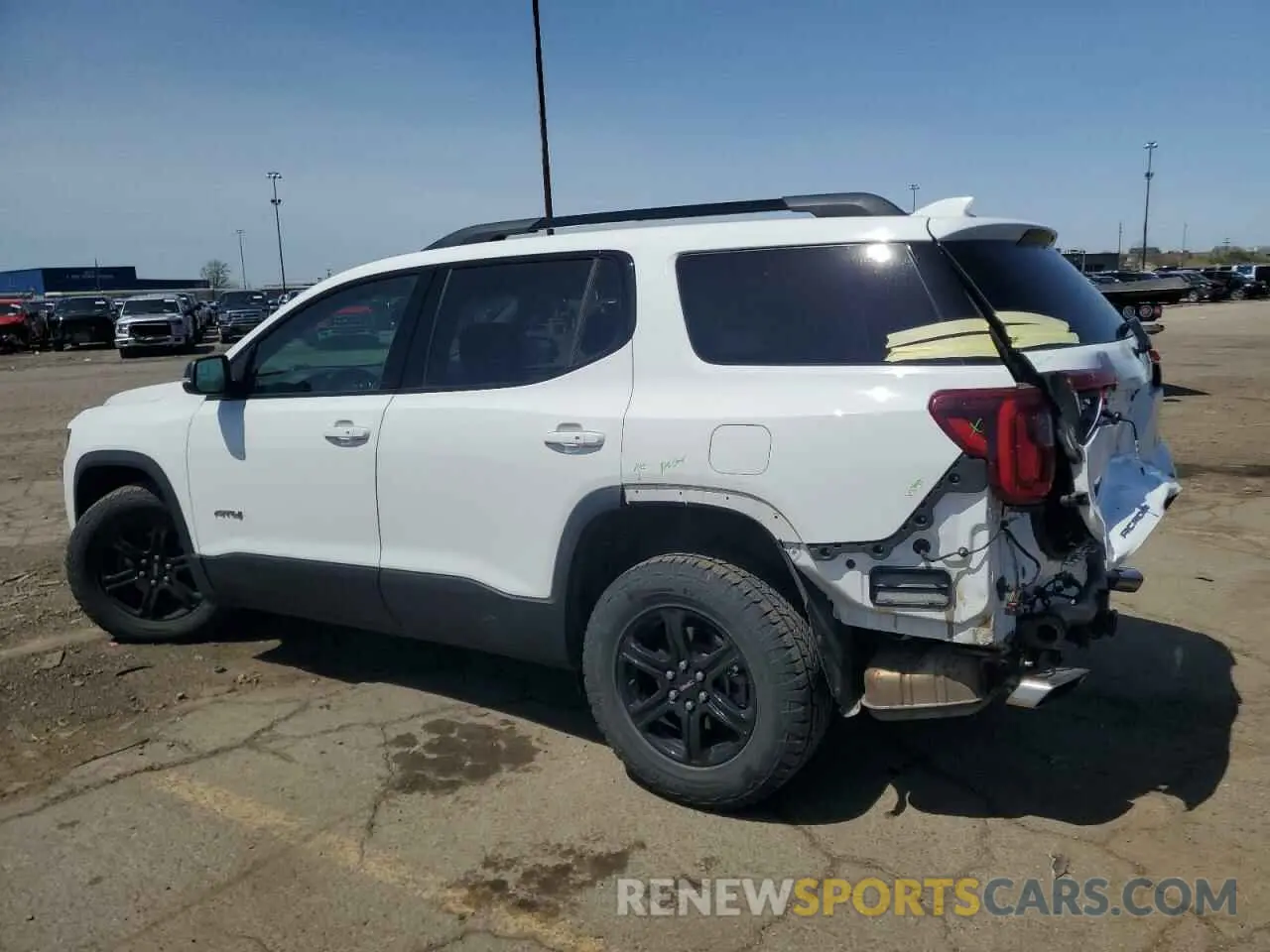2 Photograph of a damaged car 1GKKNLLS3LZ171600 GMC ACADIA 2020