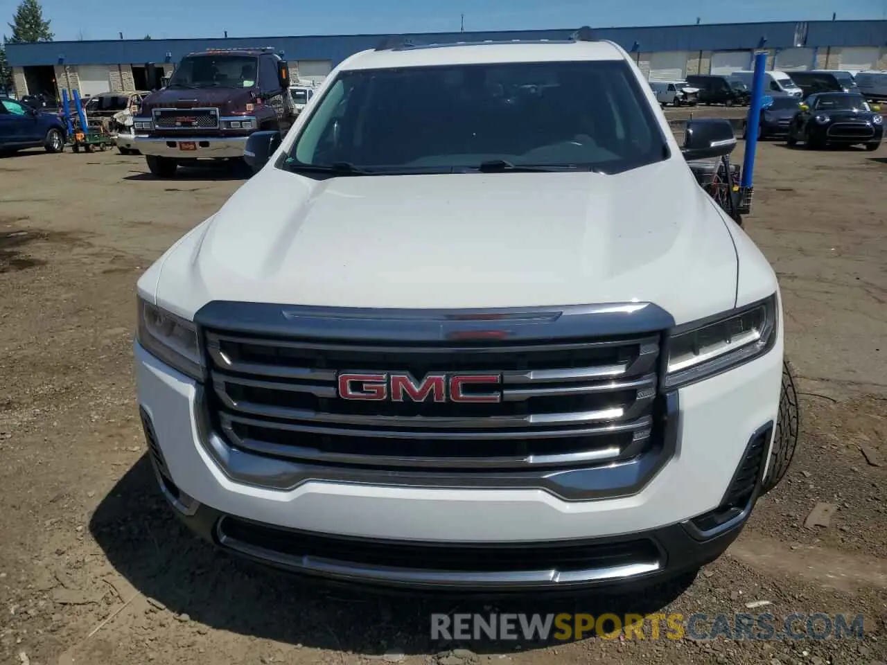 5 Photograph of a damaged car 1GKKNLLS3LZ171600 GMC ACADIA 2020