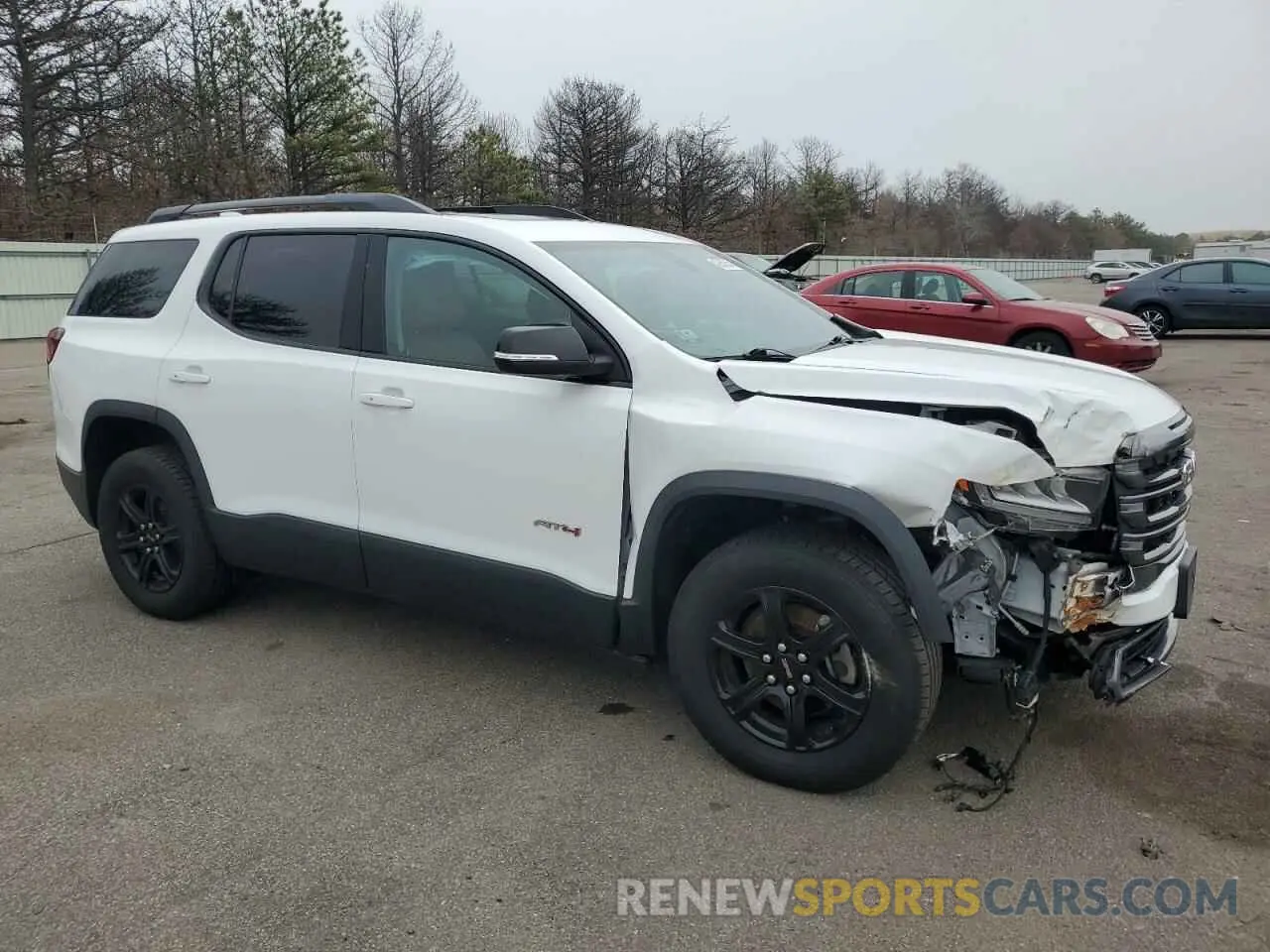 4 Photograph of a damaged car 1GKKNLLS4LZ214051 GMC ACADIA 2020