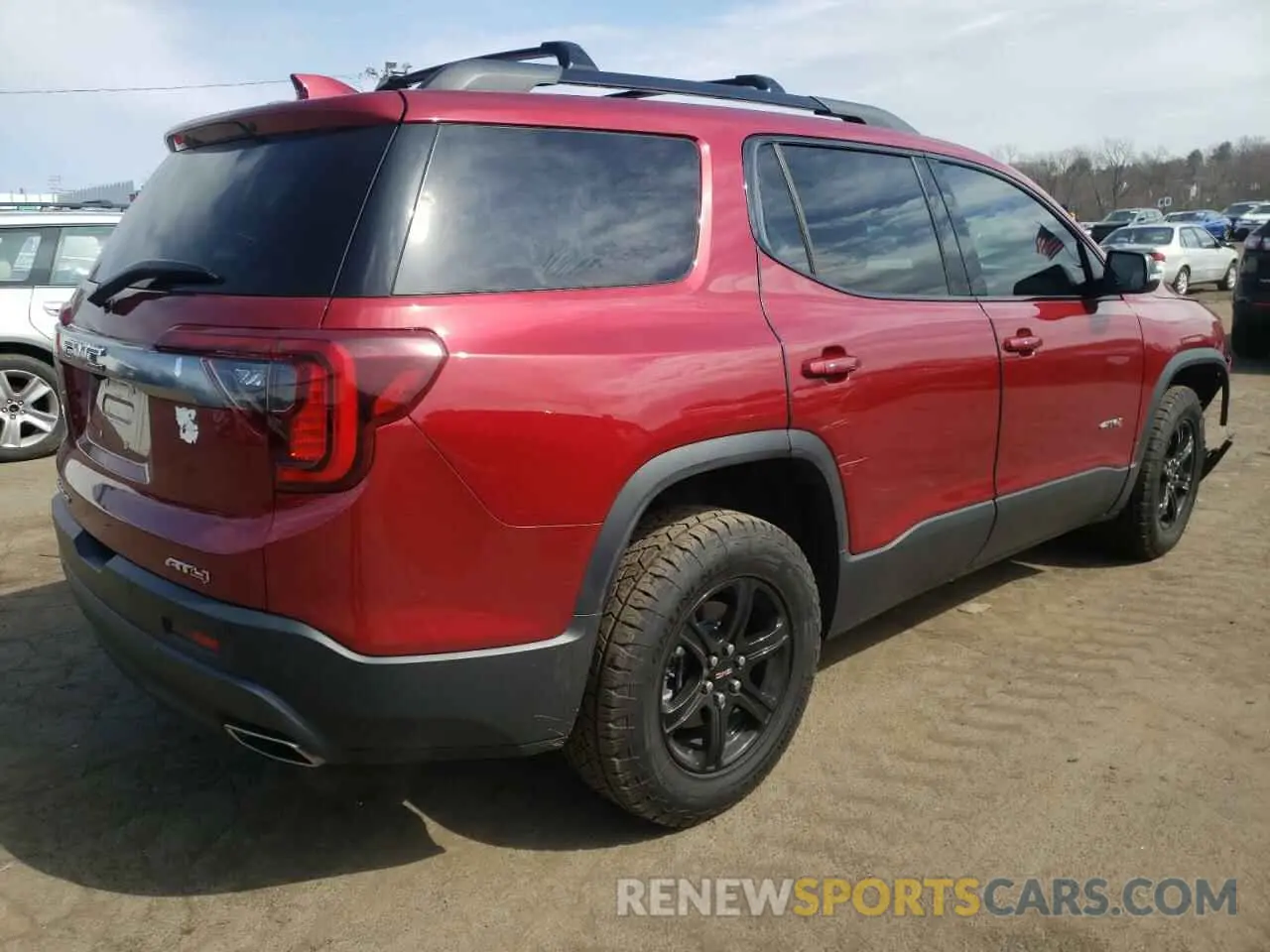 3 Photograph of a damaged car 1GKKNLLS8LZ159300 GMC ACADIA 2020