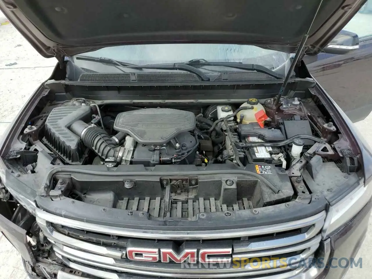 12 Photograph of a damaged car 1GKKNLLS9LZ195433 GMC ACADIA 2020