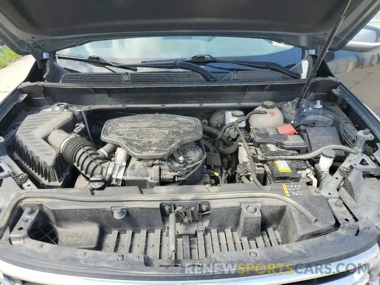 12 Photograph of a damaged car 1GKKNMLS5LZ116507 GMC ACADIA 2020