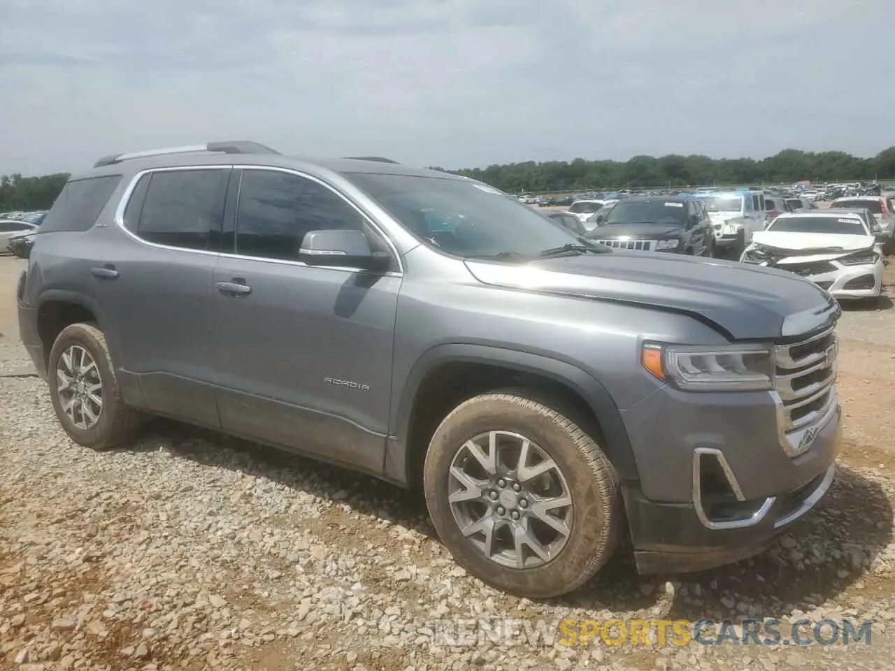 4 Photograph of a damaged car 1GKKNMLS6LZ160340 GMC ACADIA 2020