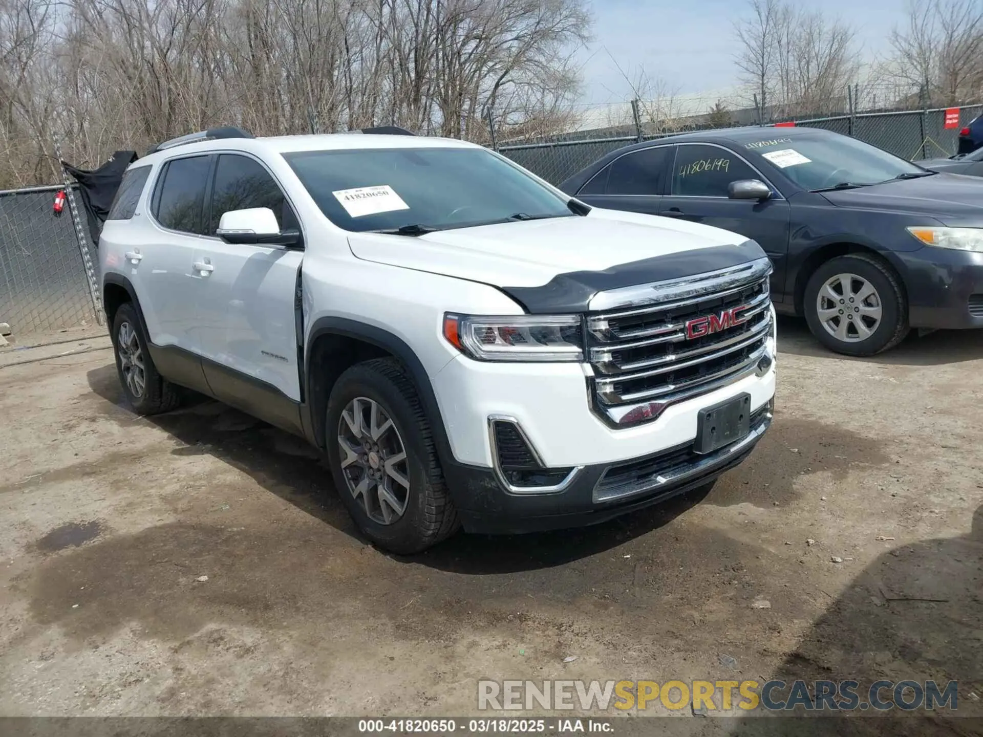 1 Photograph of a damaged car 1GKKNMLS8LZ172019 GMC ACADIA 2020