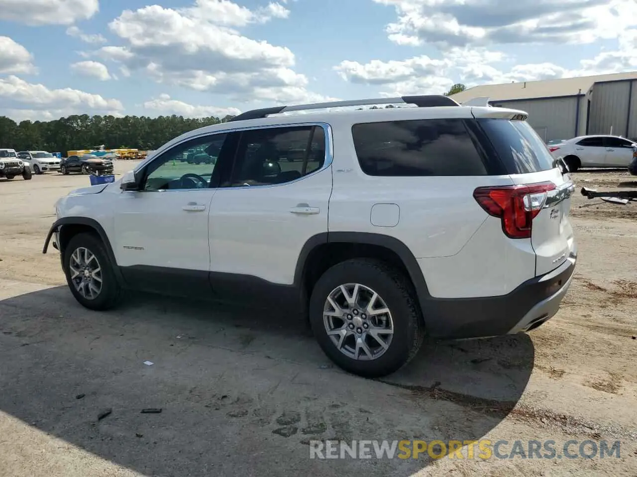 2 Photograph of a damaged car 1GKKNMLS8LZ230923 GMC ACADIA 2020